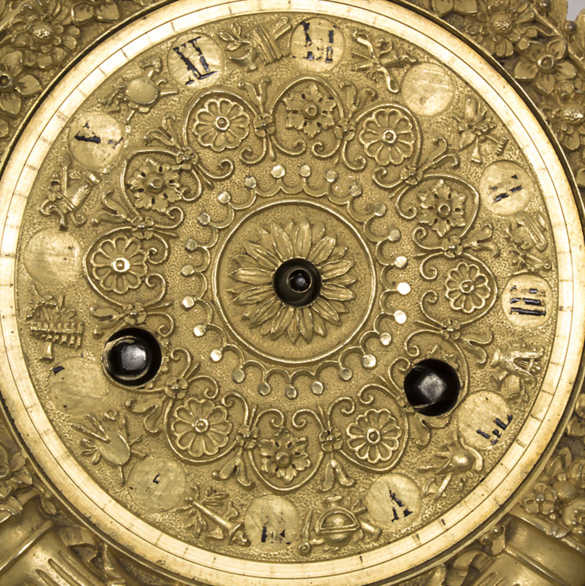 Empire Pendule 'Die Künste' / An Empire clock 'The fine arts', Paris, um 1800 - Bild 8 aus 11