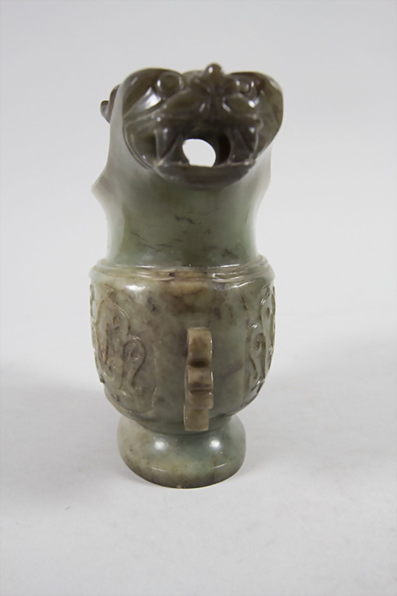 Jade-Ritualgefäß / A jade ritual vessel, China, um 1900 - Bild 4 aus 7