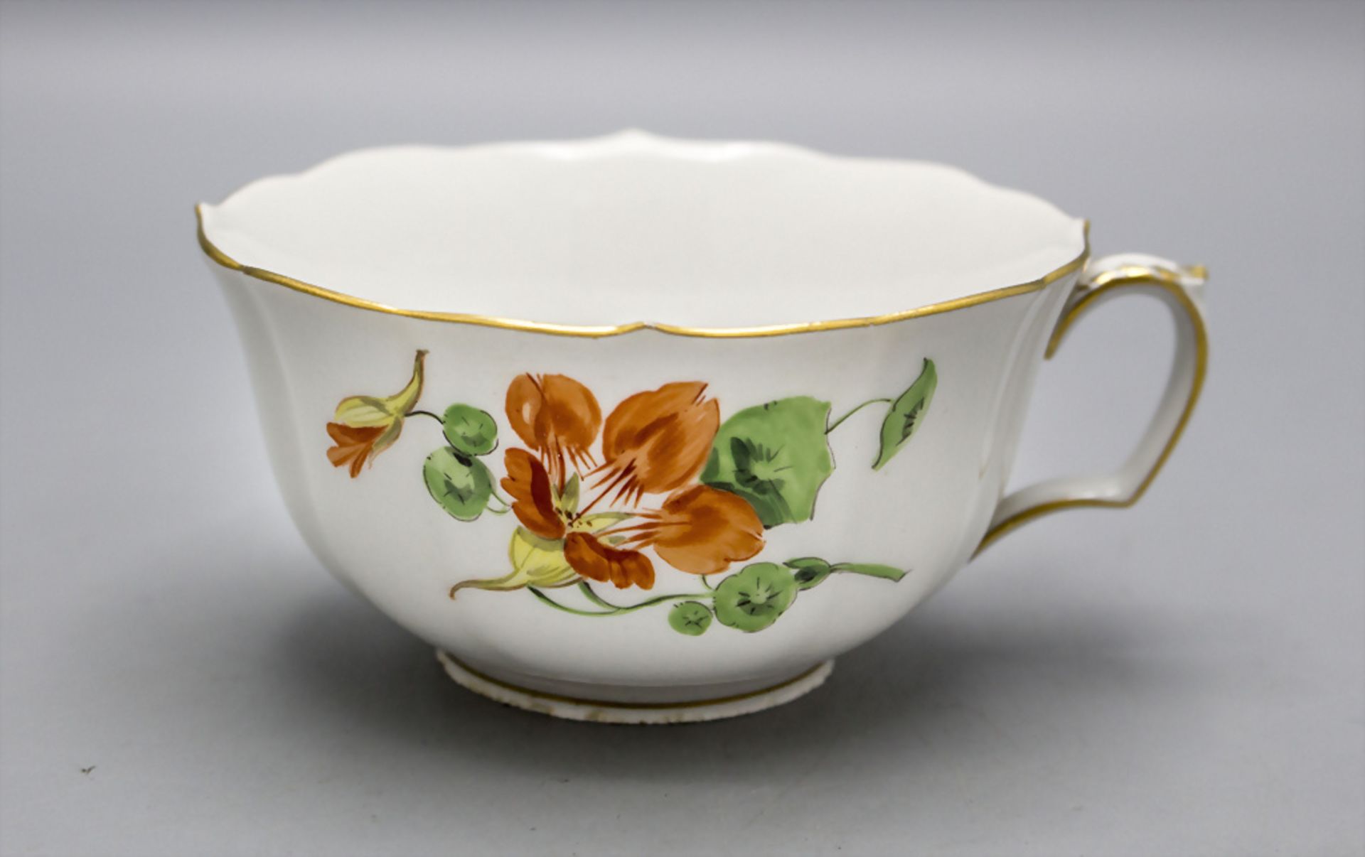 Teegedeck mit Kapuzinerkresse / A tea setting with nasturtium, Meissen, Mitte 20. Jh. - Bild 6 aus 7