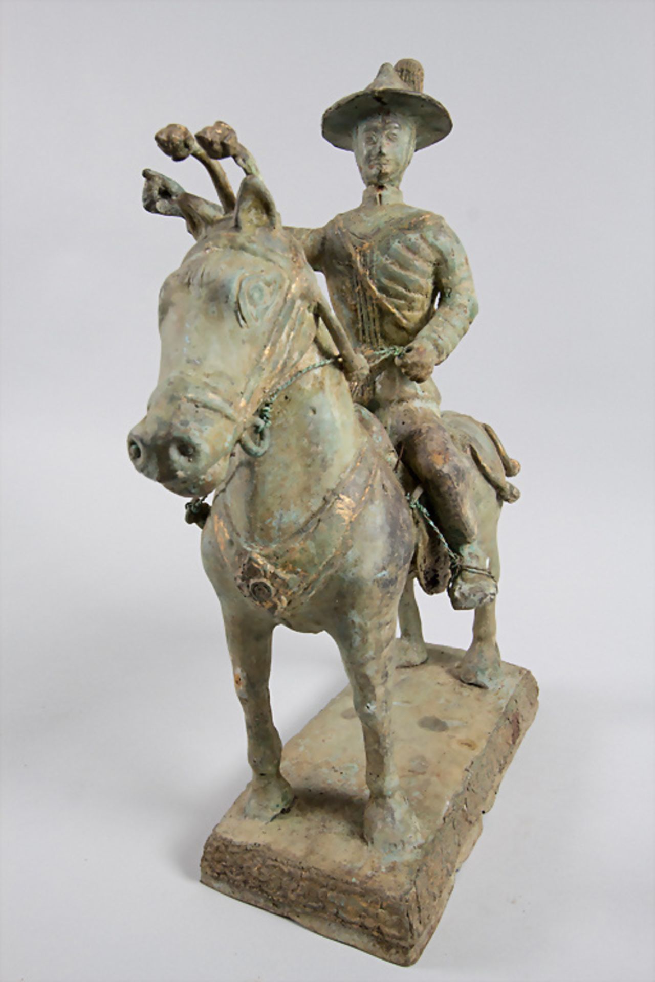 Bronzeplastik 'Jäger zu Pferd' / 'A hunter on a horse' - Bild 2 aus 4