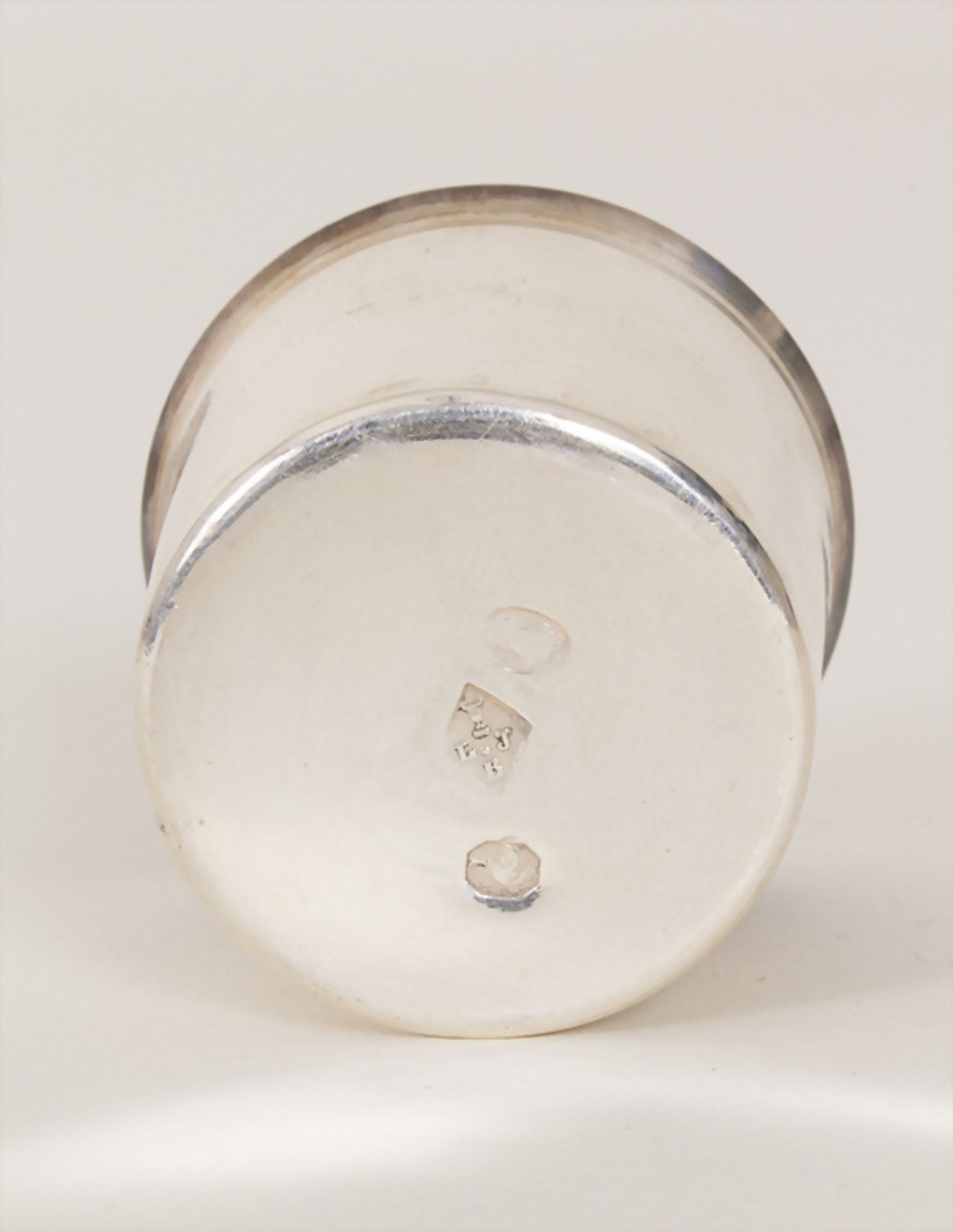 7 Miniatur Empire Becher / 7 miniature Empire silver beaker, Louis-Jacques Berger, Paris, um 1810 - Image 3 of 7