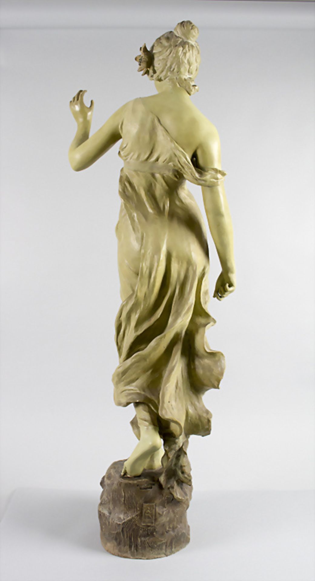 Jugendstil-Skulptur 'Tänzerin' / An Art Nouveau sculpture 'Dancer', Goldscheider, Wien, um 1900 - Image 3 of 9