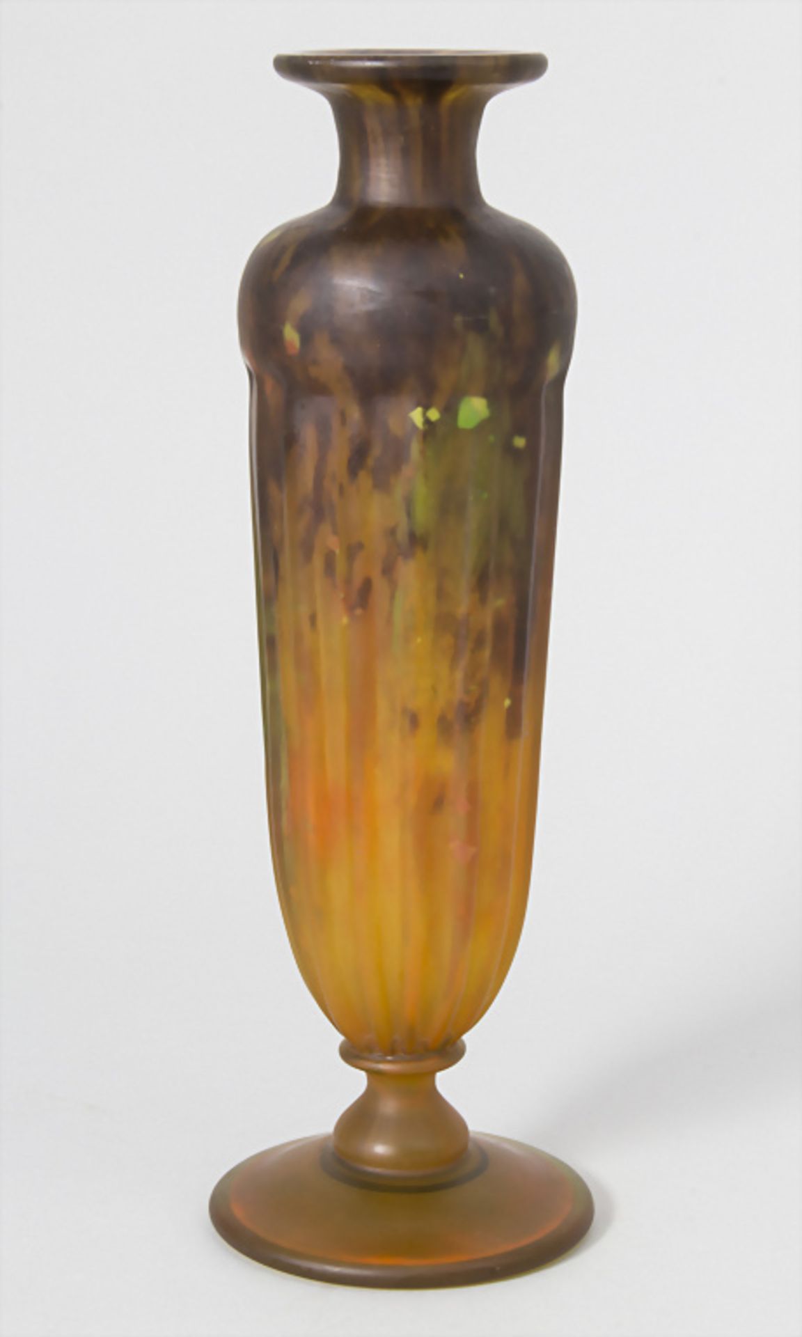 Jugendstil Vase / Art Nouveau glass vase, Daum Frères, Ecole de Nancy, Frankreich, um 1900 - Image 3 of 7