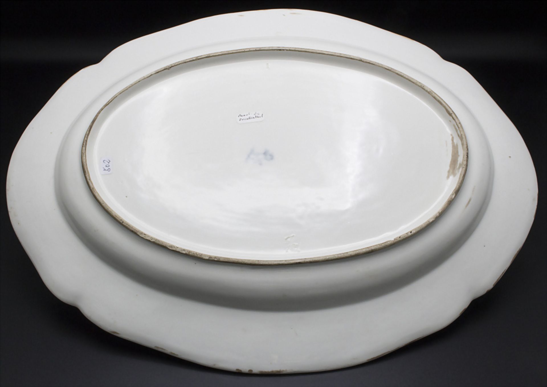 Große Platte mit Kakiemon-Dekor / A large plate with Kakiemon pattern, Frankenthal, um 1756-1759 - Bild 4 aus 5