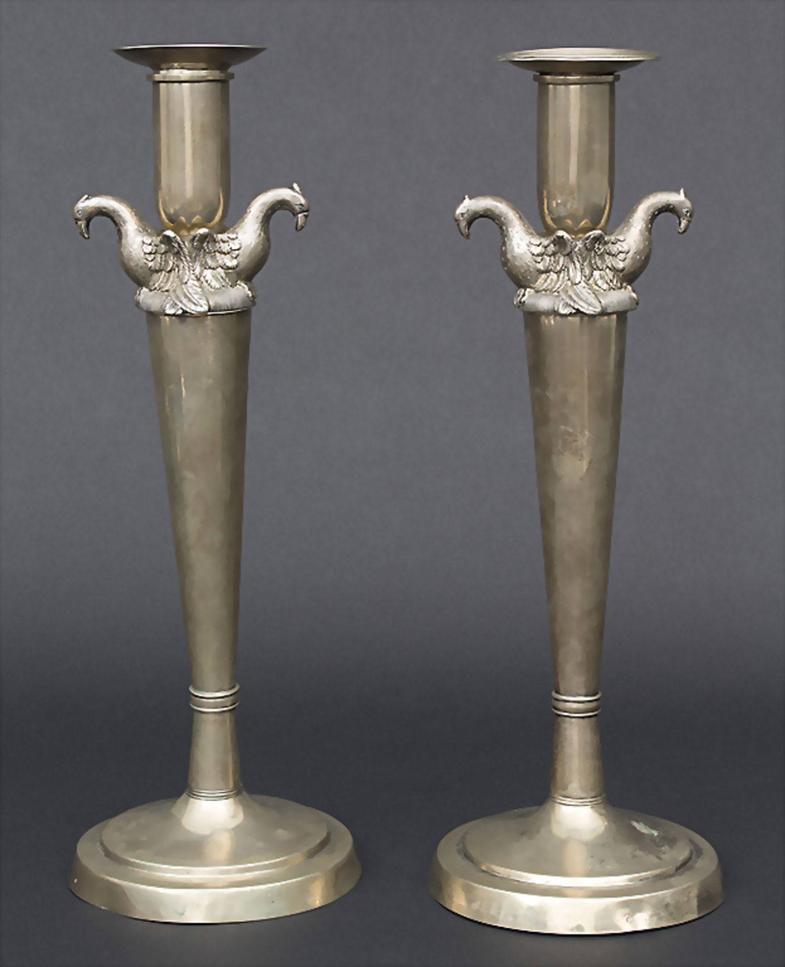 Paar Empire Kerzenleuchter / A pair of silver candlesticks, Augsburg, um 1810