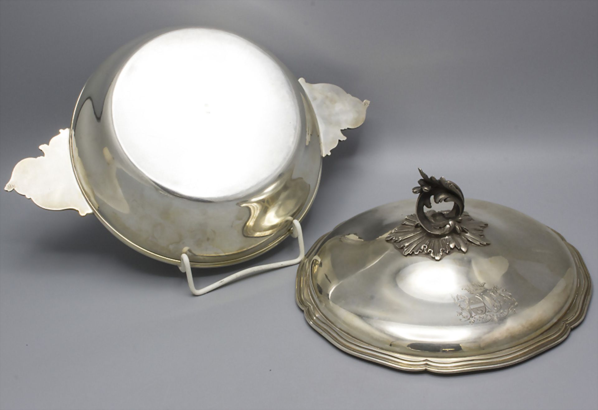 Deckelterrine / A covered silver tureen / Légumier en argent, Rudolphe Beunke, Paris, um 1900 - Image 6 of 8