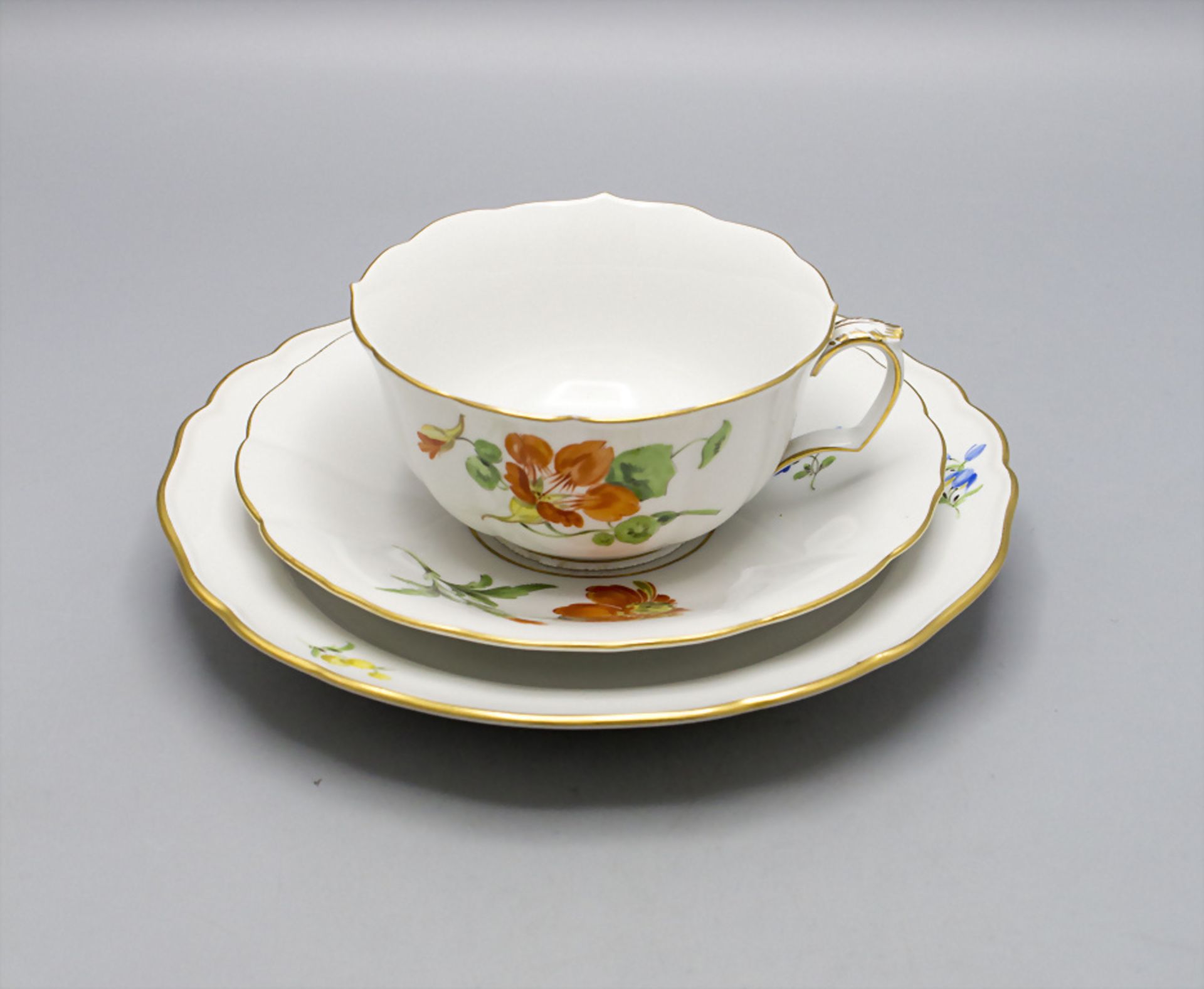 Teegedeck mit Kapuzinerkresse / A tea setting with nasturtium, Meissen, Mitte 20. Jh.