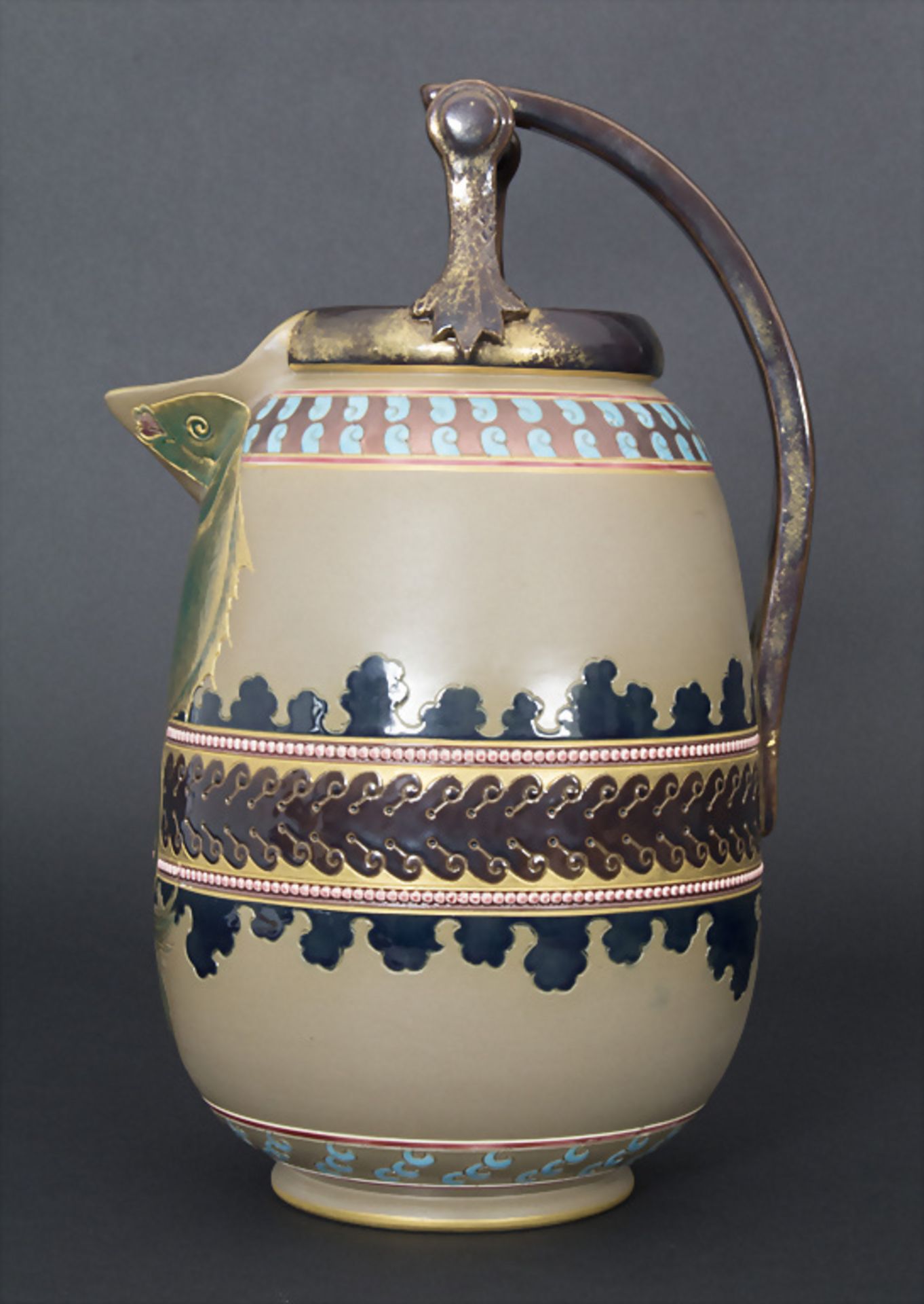 Großer Jugendstil Schenkkrug / A large Art Nouveau jug, Utzschneider & Cie., Sarreguemines, um 1900