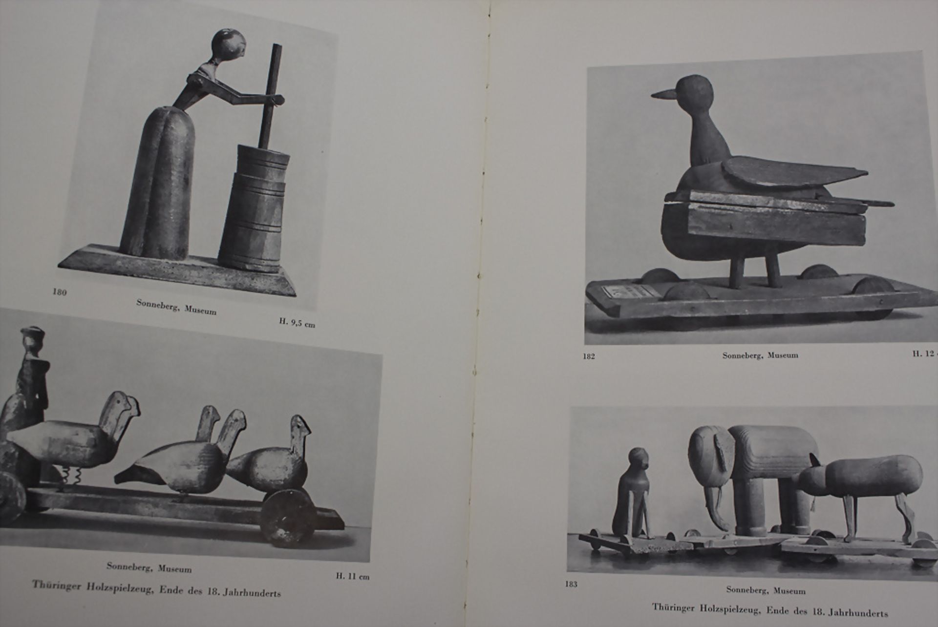 Konvolut aus 5 Fachbüchern zu Kunstgeschichte und Kunsthandel - Image 31 of 33