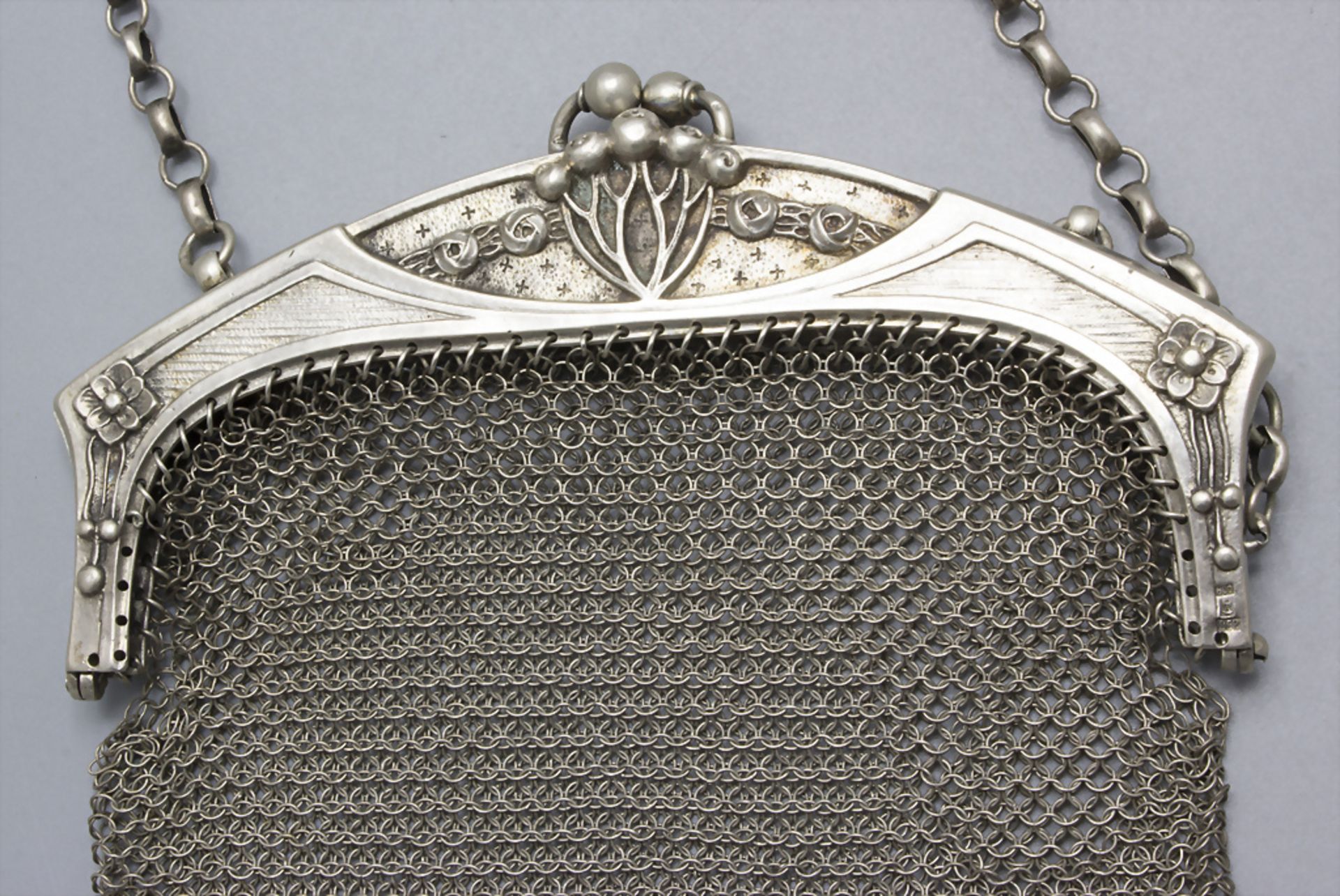 Jugendstil Abendtasche / A silver Art Nouveau evening purse, wohl Pforzheim, um 1900 - Bild 3 aus 5