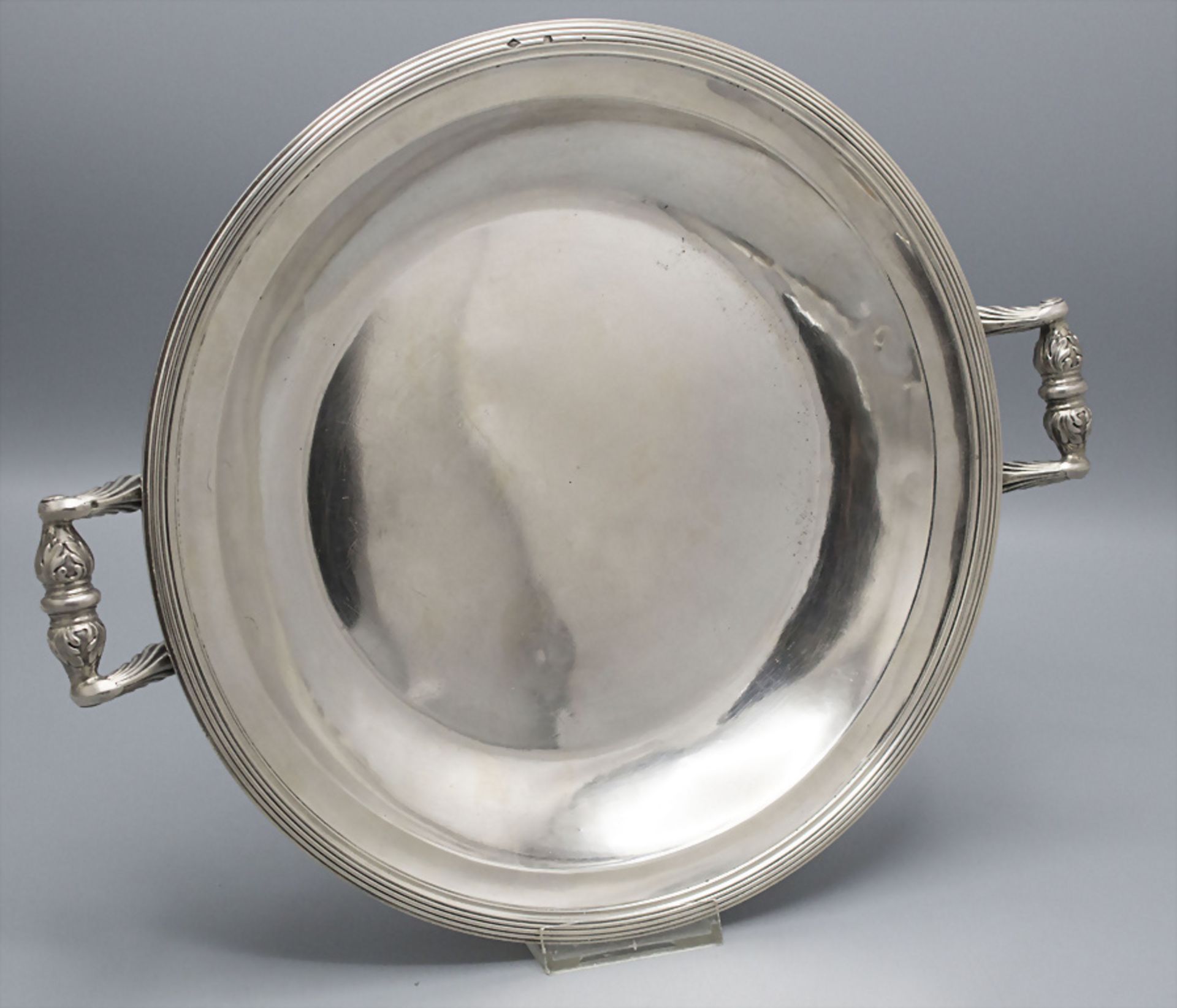 Silberteller mit Handhaben / A silver tray, Jean Francois Veyrat, 1839-1840