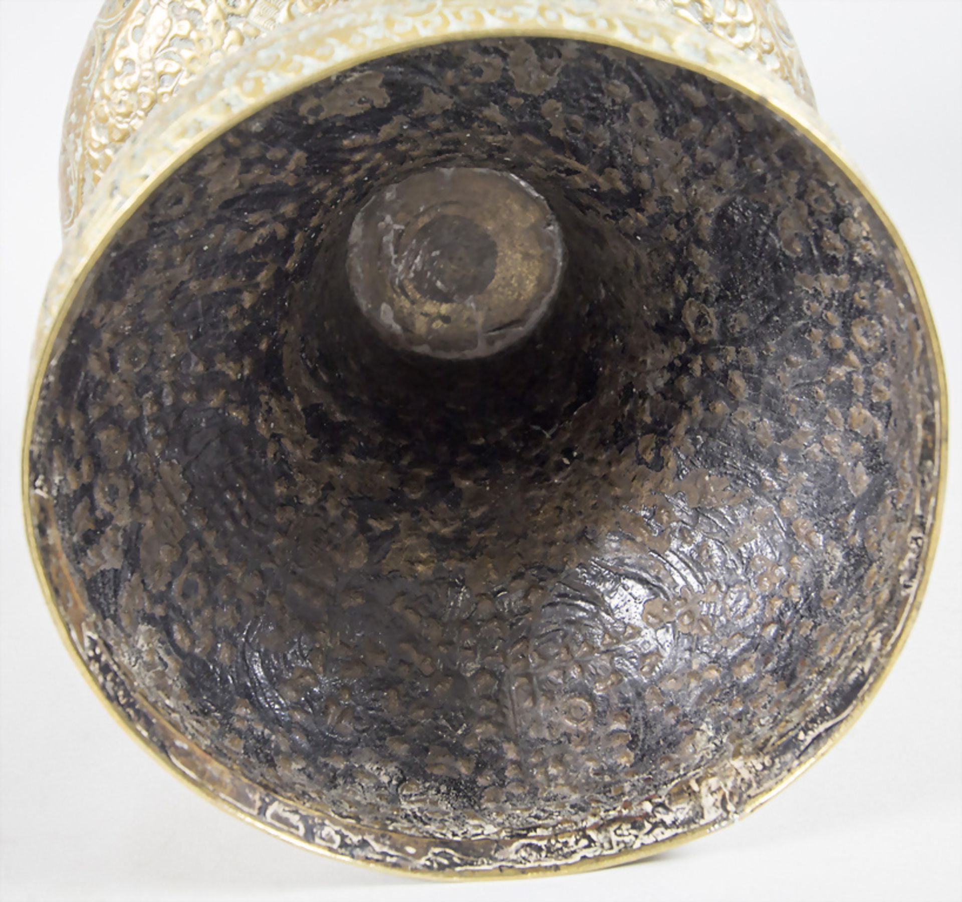 Orientalische Fußschale / An Oriental footed bowl, wohl Persien, um 1920 - Image 6 of 6