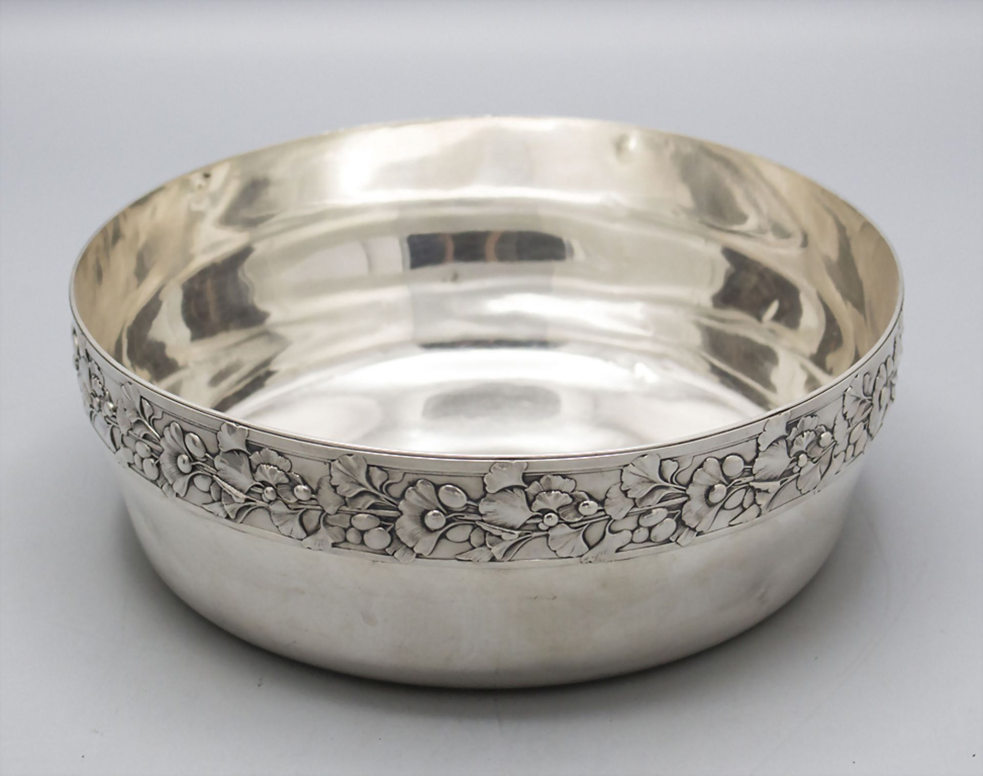 Jugendstil Obstschale / An Art Nouveau silver fruit bowl, Ravinet & Denfert, Paris, um 1900