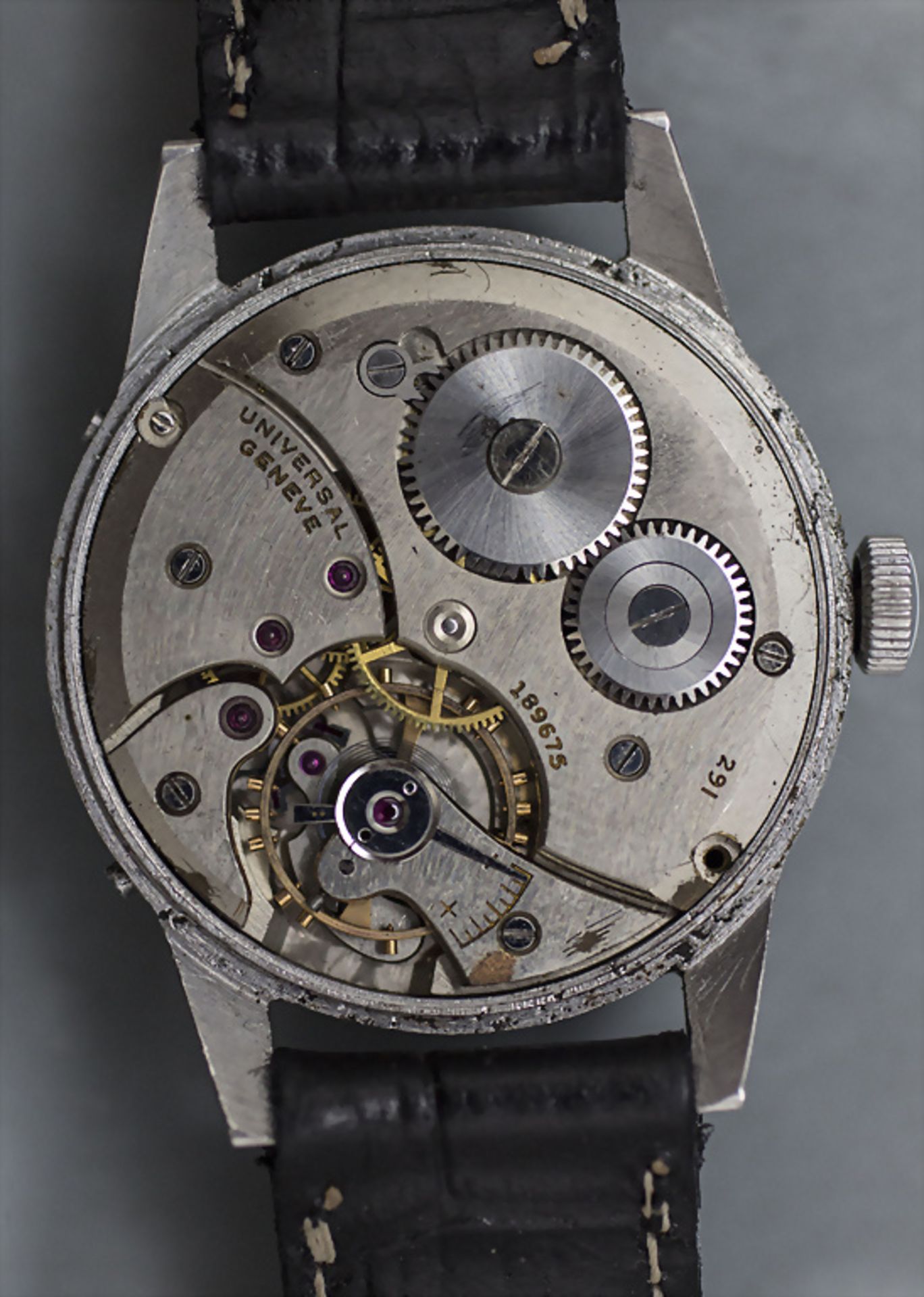 Armbanduhr mit Kalender / A wristwatch with calendar, Universal Geneve, um 1950 - Image 4 of 7