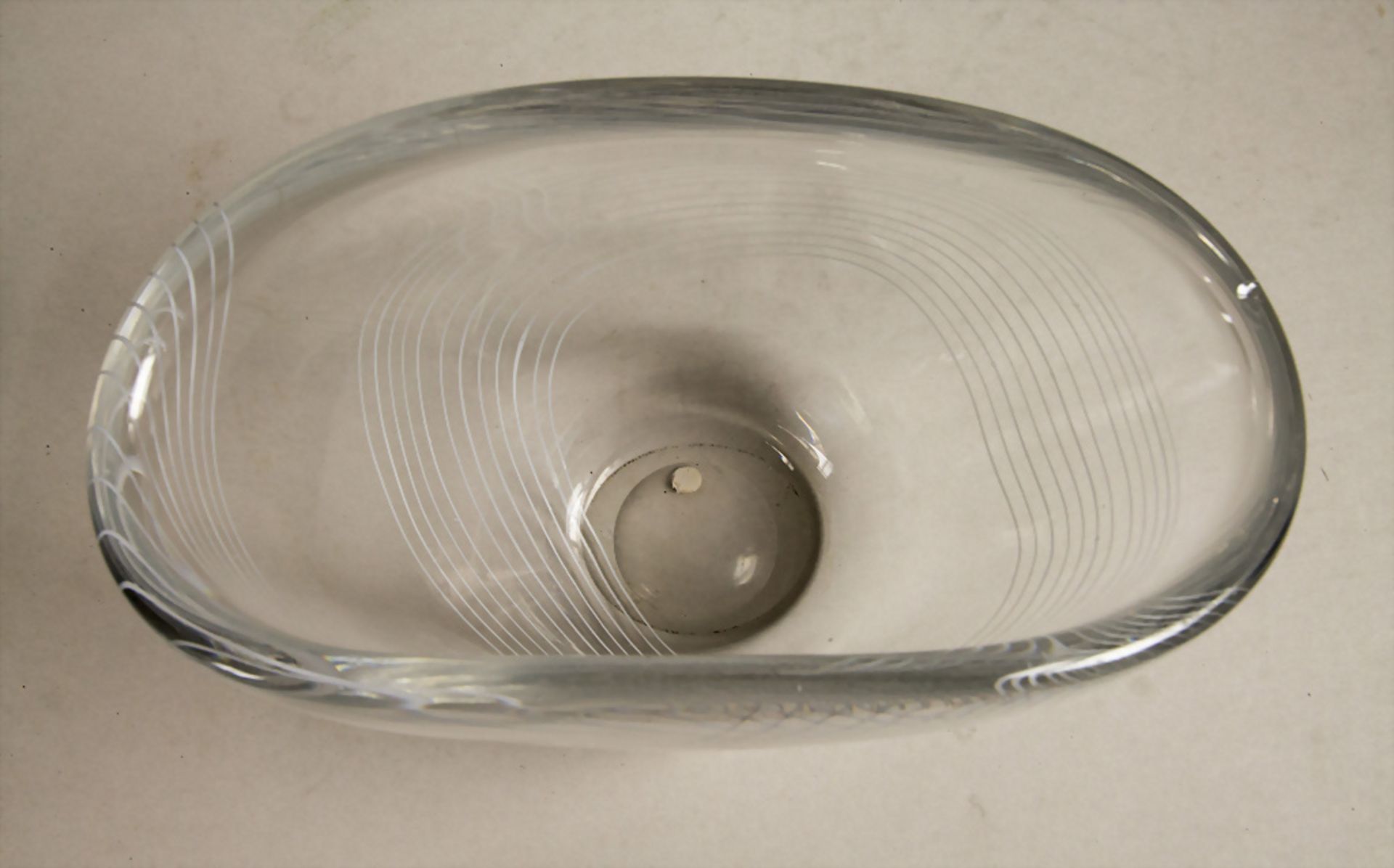 Glaszierschale / A decorative glass bowl, Edvard Halt, Kosta, Schweden, 50er Jahre - Image 5 of 6