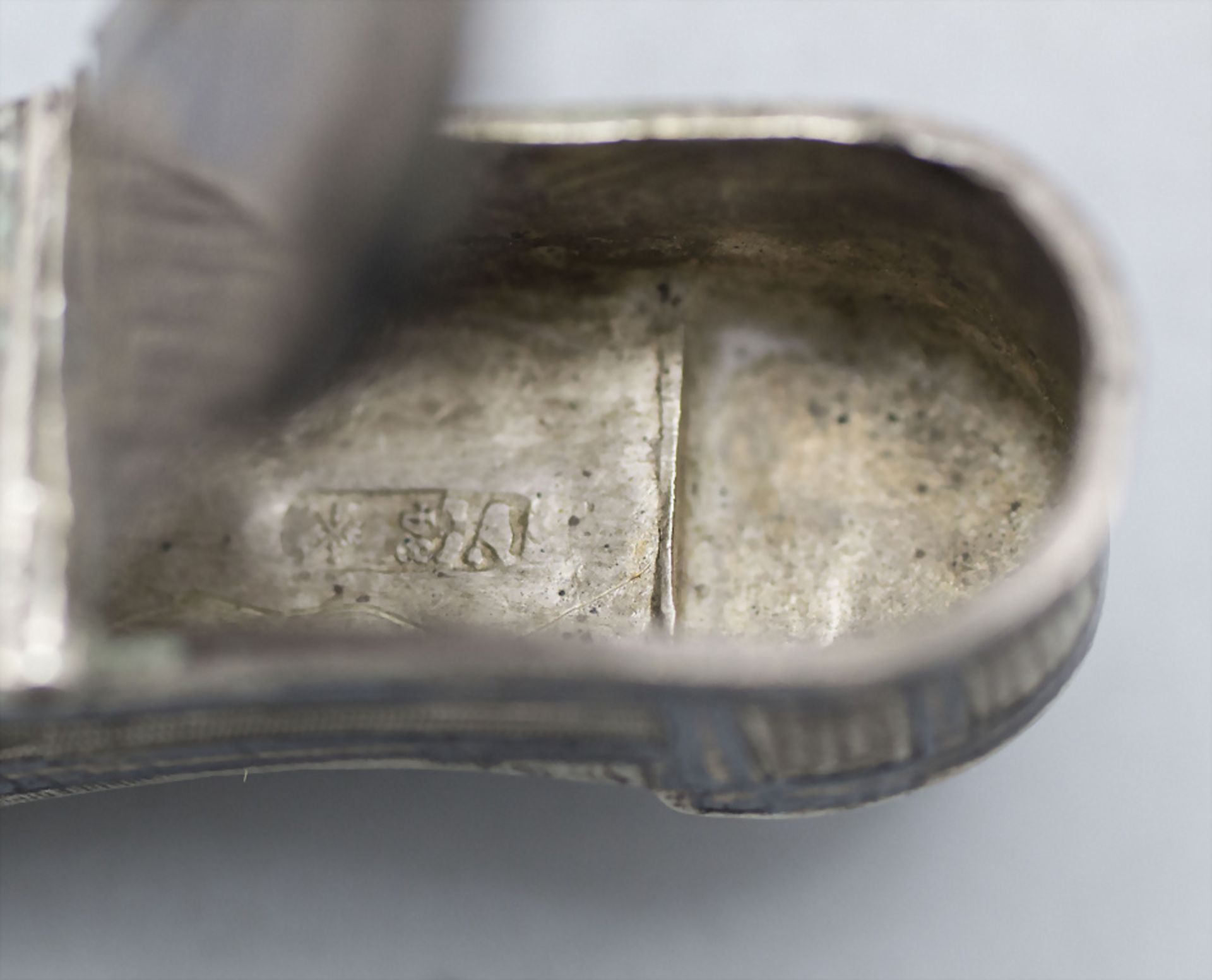 Silberdose in Schuhform / A silver shoe shape box, Tula, 19. Jh. - Image 6 of 6