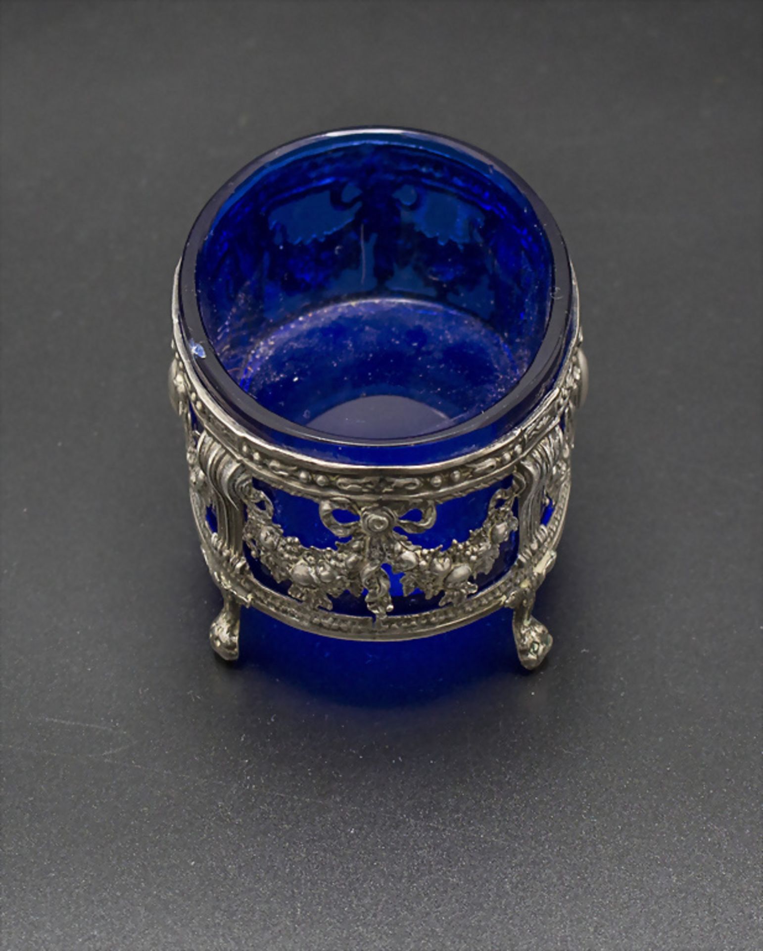 Louis-Seize Saliere / A silver salt cellar, Ange-Jacques Massé, Paris, 1784 - Image 2 of 4