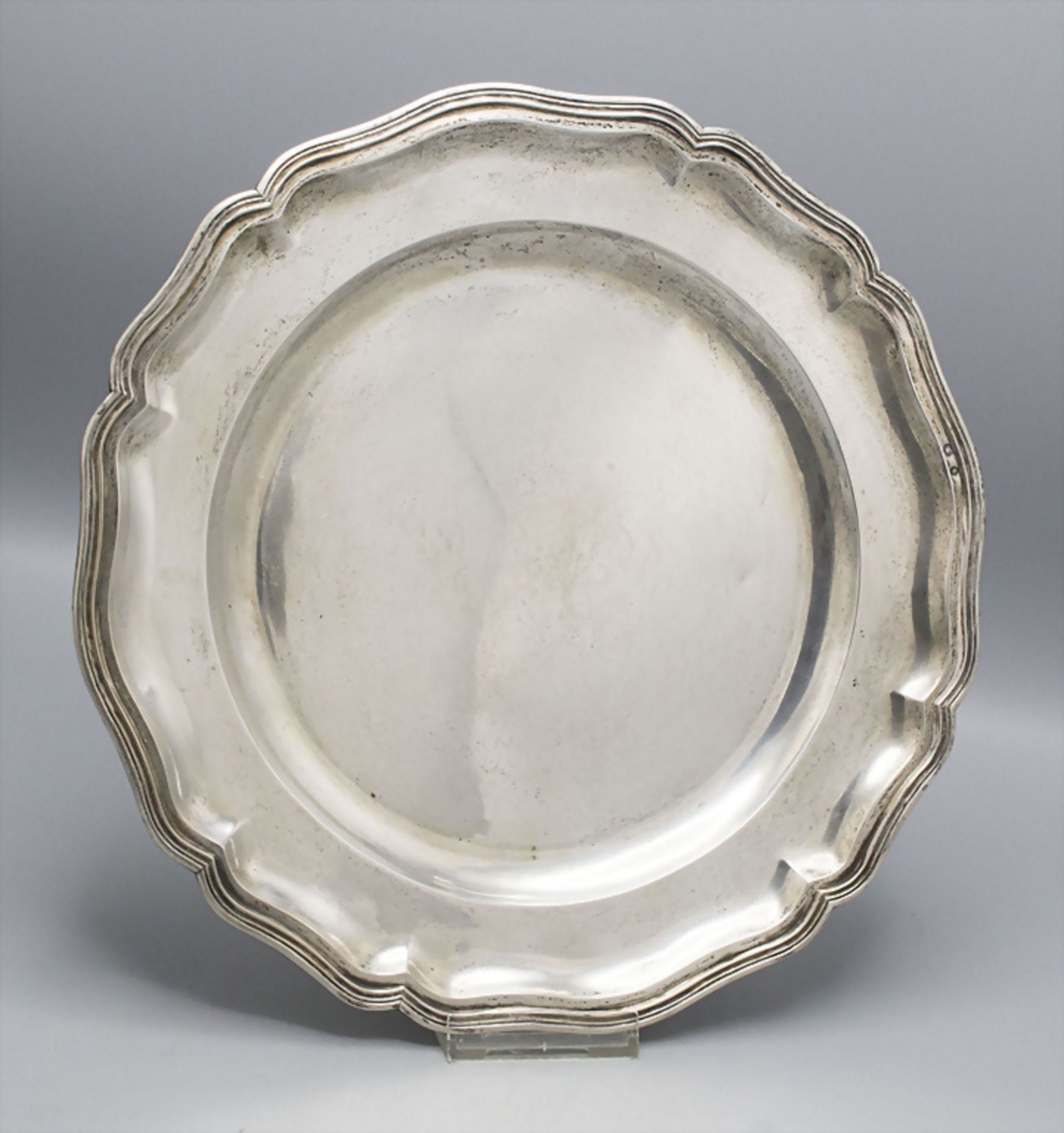 Silberteller / A silver plate, Wien, um 1900