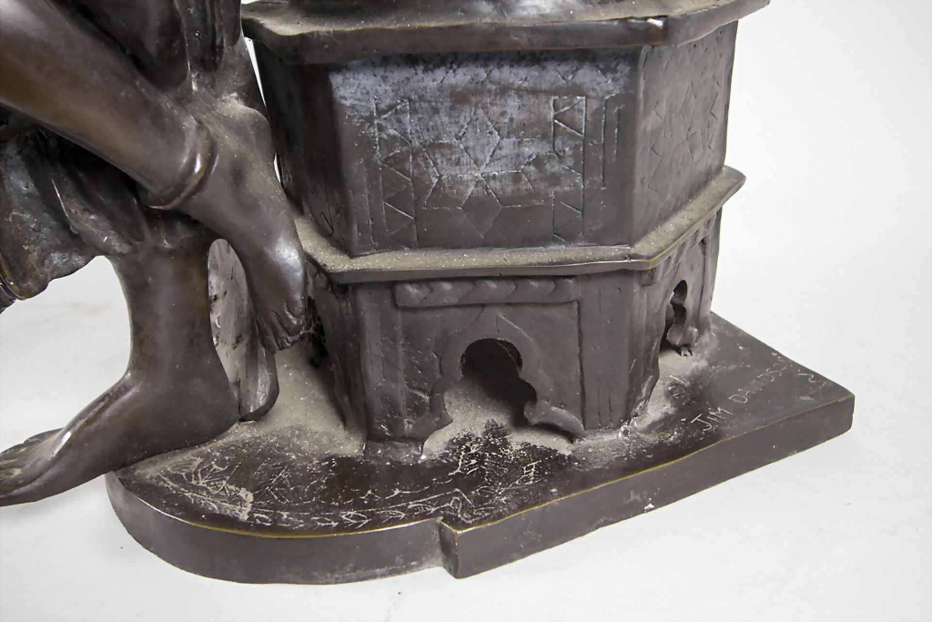 Jim Davidson, Bronzeplastik 'Orientalin am Brunnen' / A bronze sculpture of an Oriental woman ... - Image 9 of 11