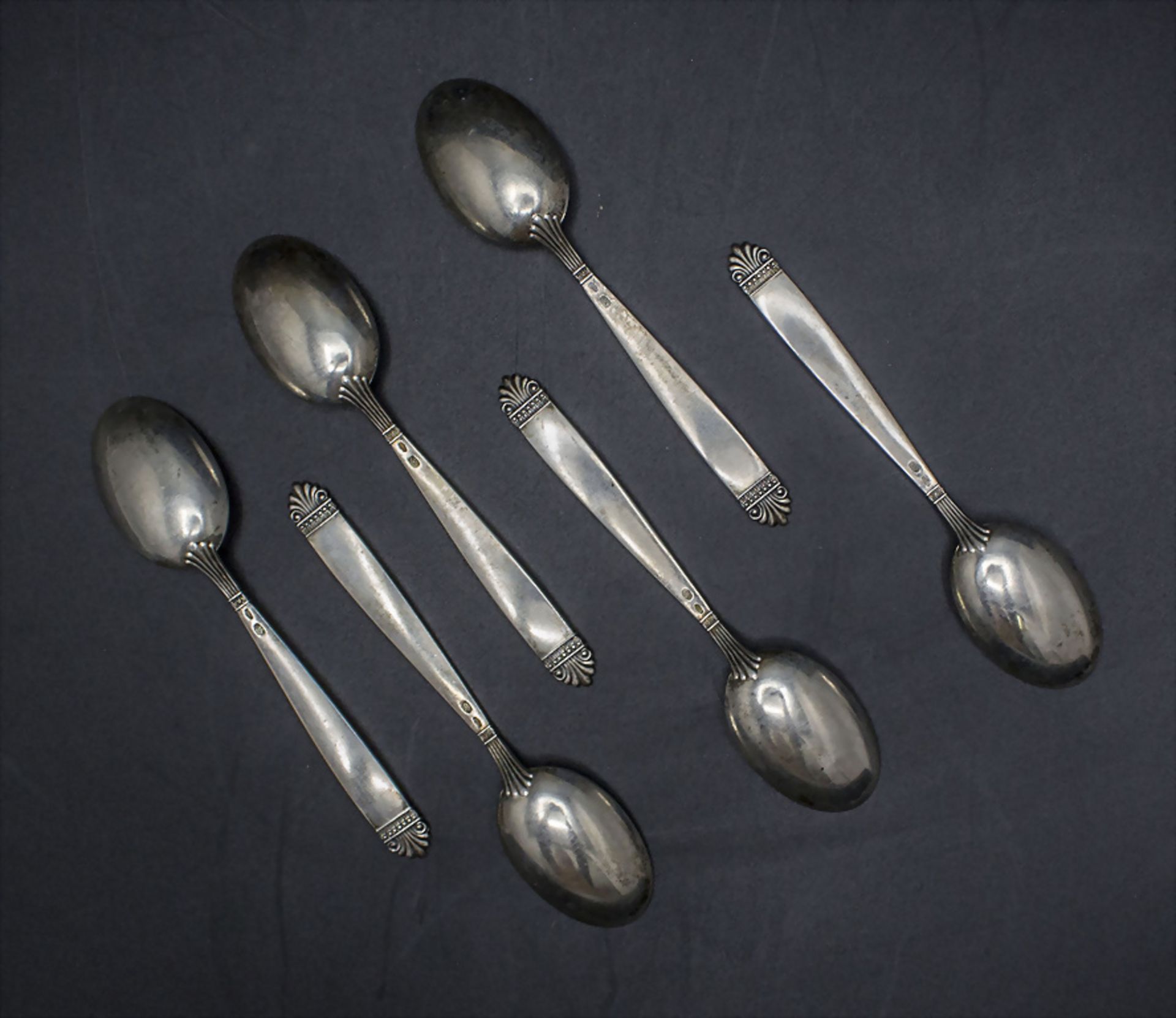 6 Kaffeelöffel / A set of 6 silver coffee spoons, M. Morini Cacciari, Bologna, Ende 20. Jh. - Image 2 of 3