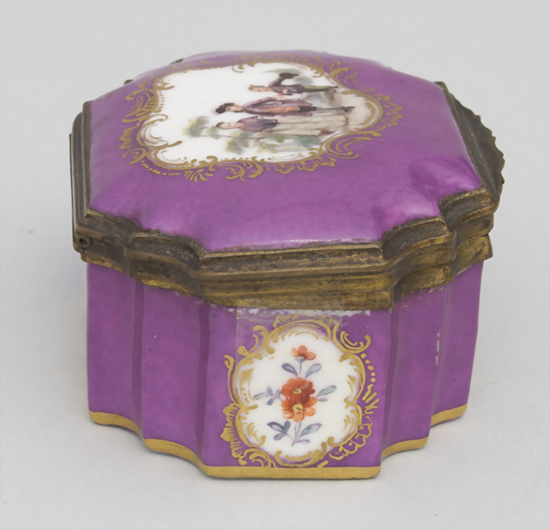 Tabatiere / Schnupftabakdose mit Watteau-Szenen / A snuff box with courting scenes, Höchst, um 1770 - Image 6 of 10