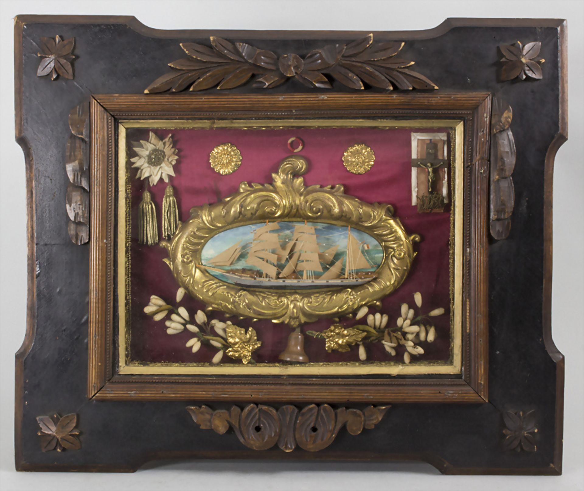 Maritimer Hausaltar mit Dreimastselger / A maritime house altar with a three-masted sailor, 19. Jh.