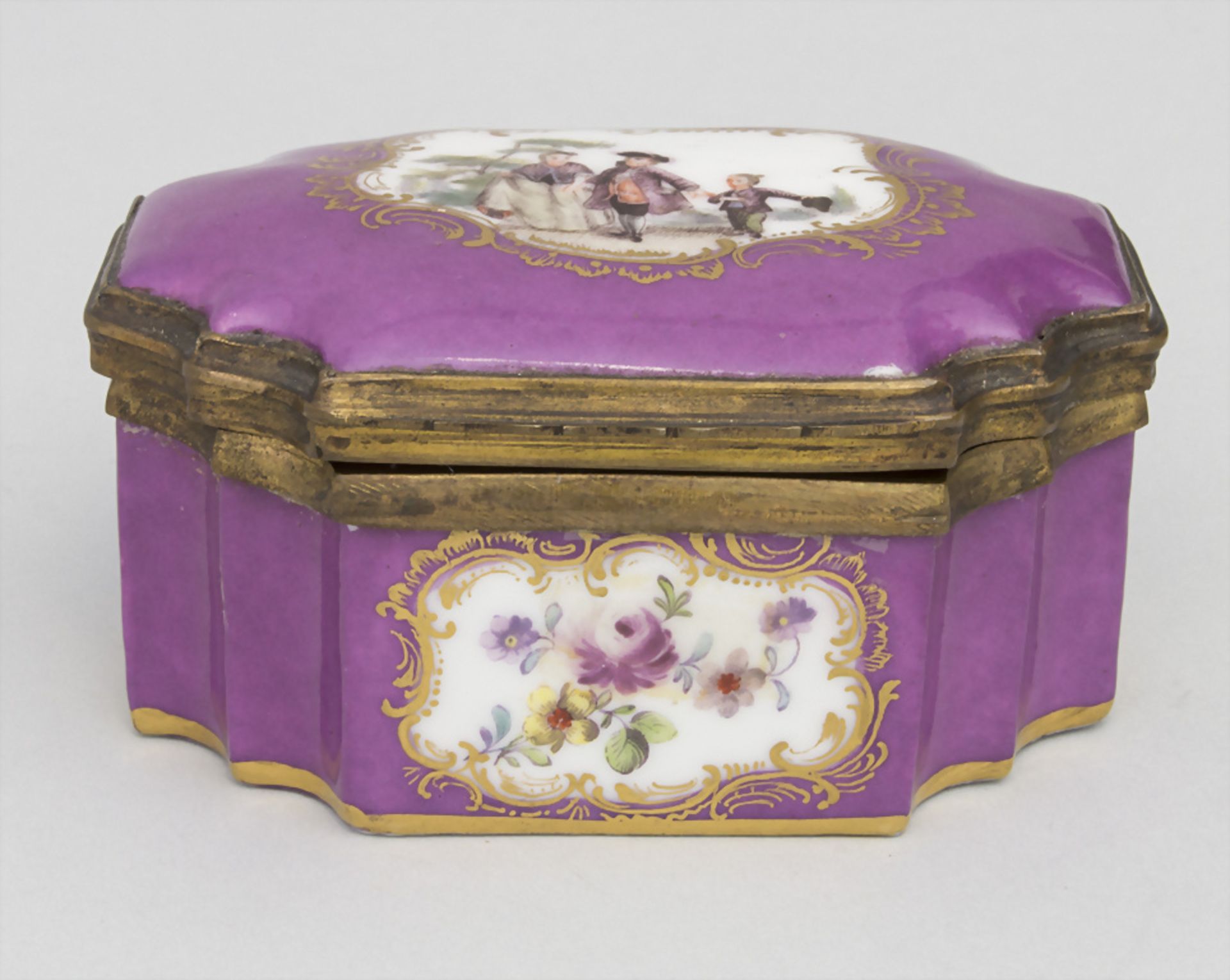 Tabatiere / Schnupftabakdose mit Watteau-Szenen / A snuff box with courting scenes, Höchst, um 1770 - Image 3 of 10