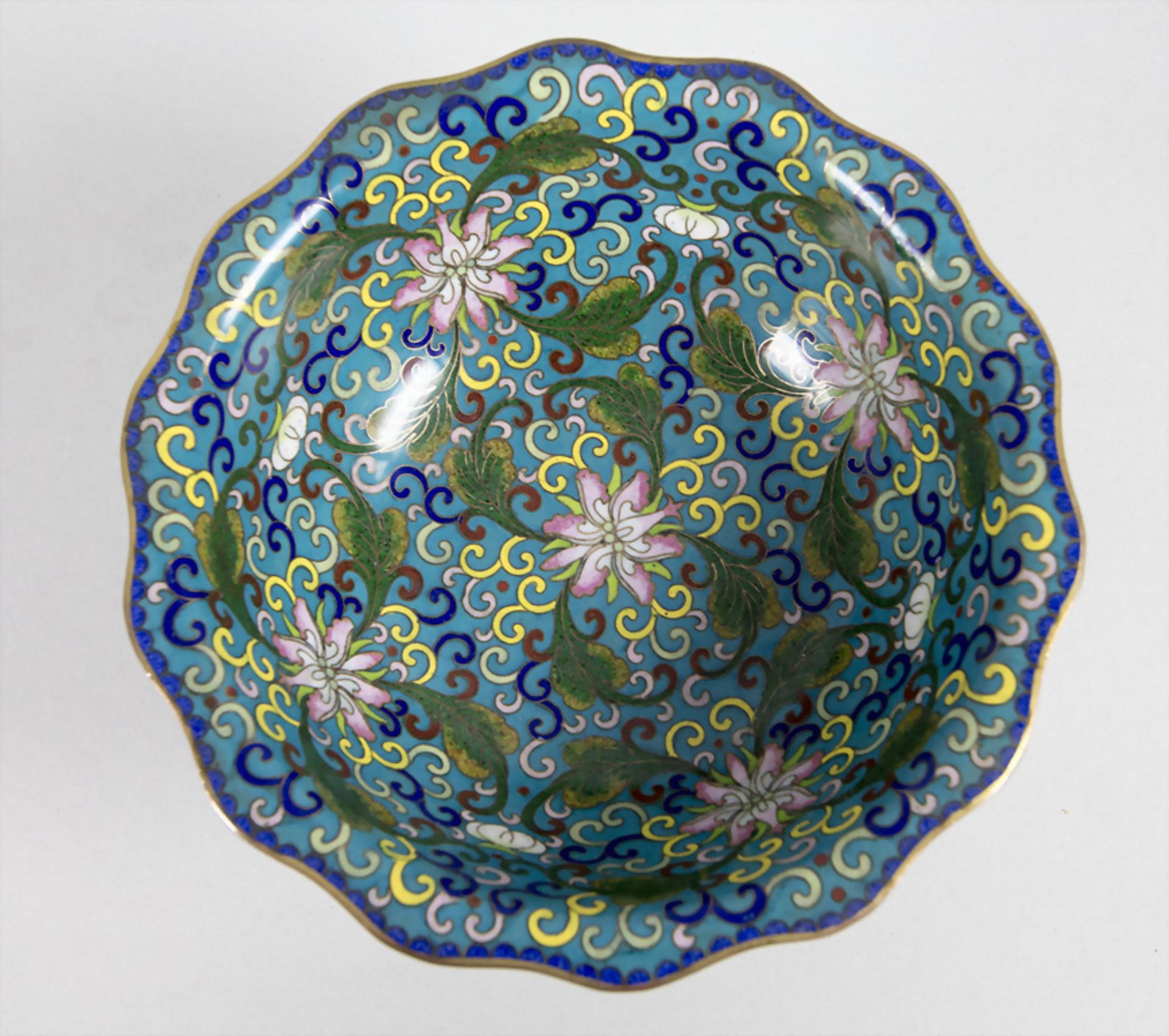 Cloisonné-Schale / A Cloisonné bowl, China, Qianlong-Periode - Image 2 of 6