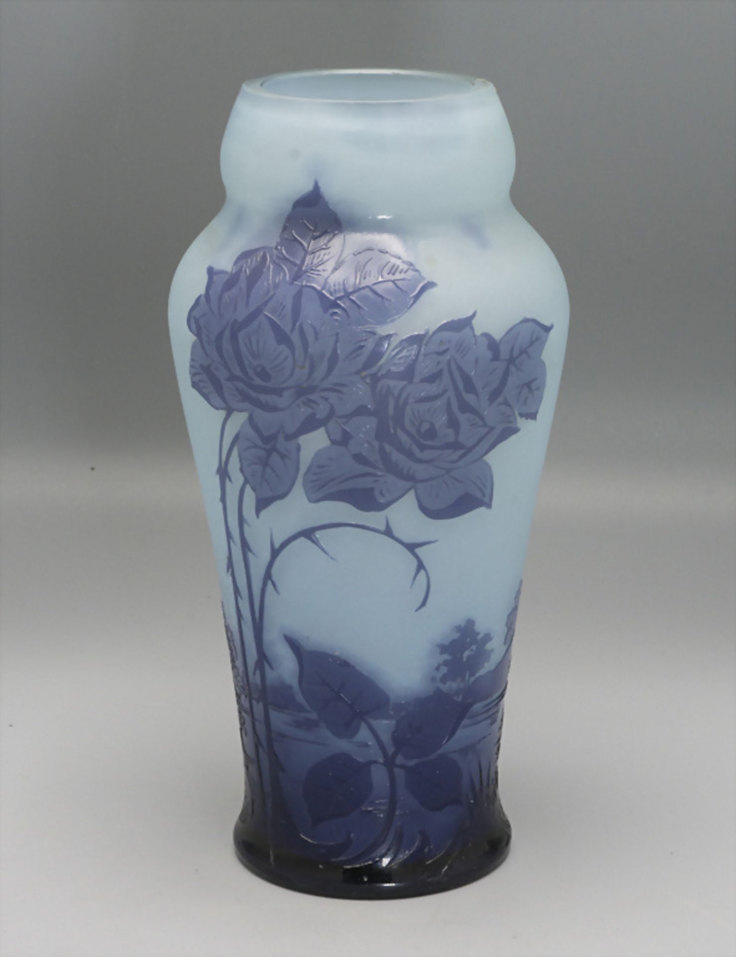 Jugendstil Vase / An Art Nouveau cameo glass vase, Adolf Beckert, Loetz Witwe, Klostermühle, ...