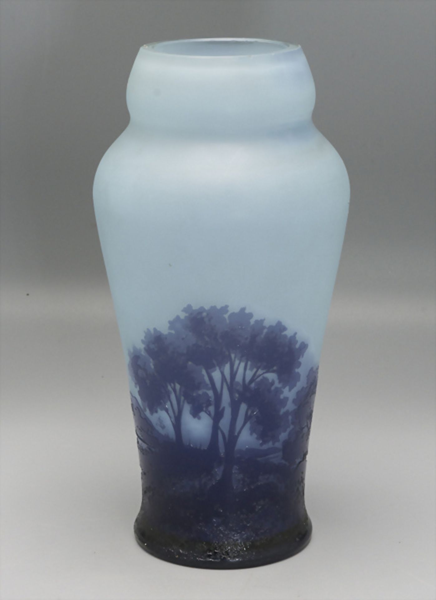 Jugendstil Vase / An Art Nouveau cameo glass vase, Adolf Beckert, Loetz Witwe, Klostermühle, ... - Image 3 of 7