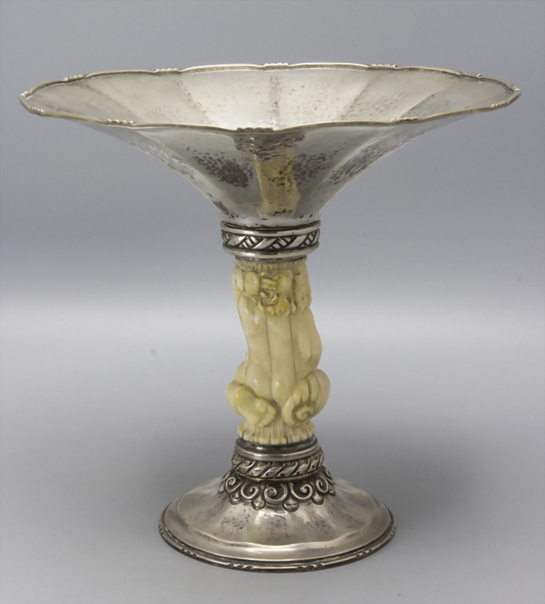 Jugendstil Fußschale mit Putto / An Art Nouveau silver footed bowl with a cherub, Magnus Aase, ... - Image 2 of 7