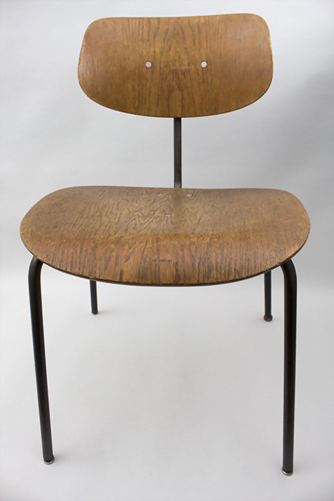 Stuhl / A chair, nach Entwurf Egon Eiermann, um 1950