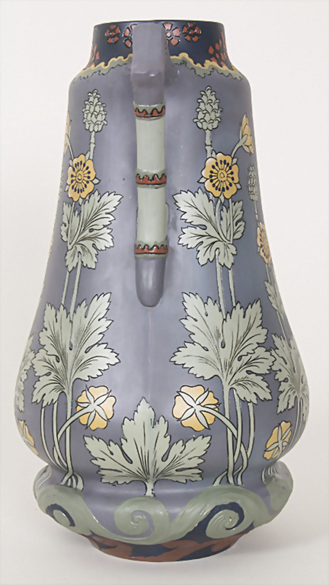 Jugendstil Henkelvase / An Art Nouveau vase with handles, Villeroy & Boch, Mettlach, vor 1900 - Image 4 of 8