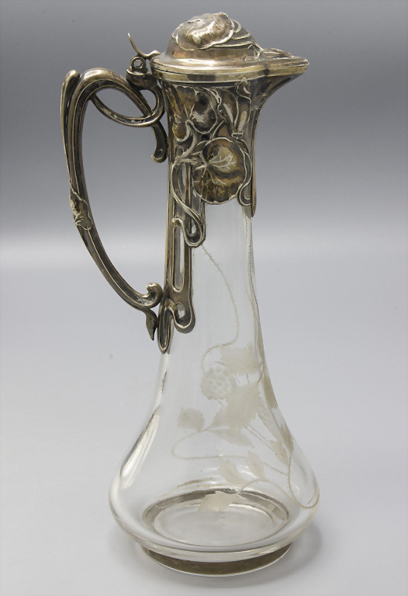 Jugendstil Likörkaraffe auf Presentoire / A silver tray with liqueur carafe, Alexander Sturm, ... - Image 3 of 8