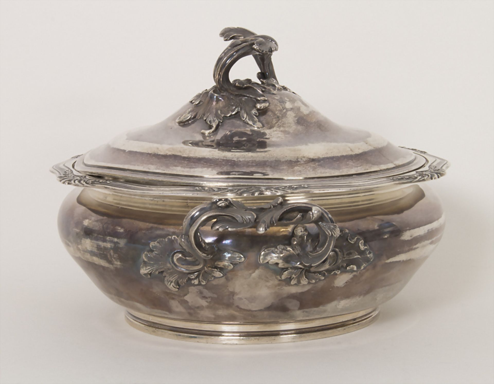 Deckelterrine / A covered silver tureen / Légumier en argent / Emile Puiforcat, Paris, um 1900 - Image 4 of 9