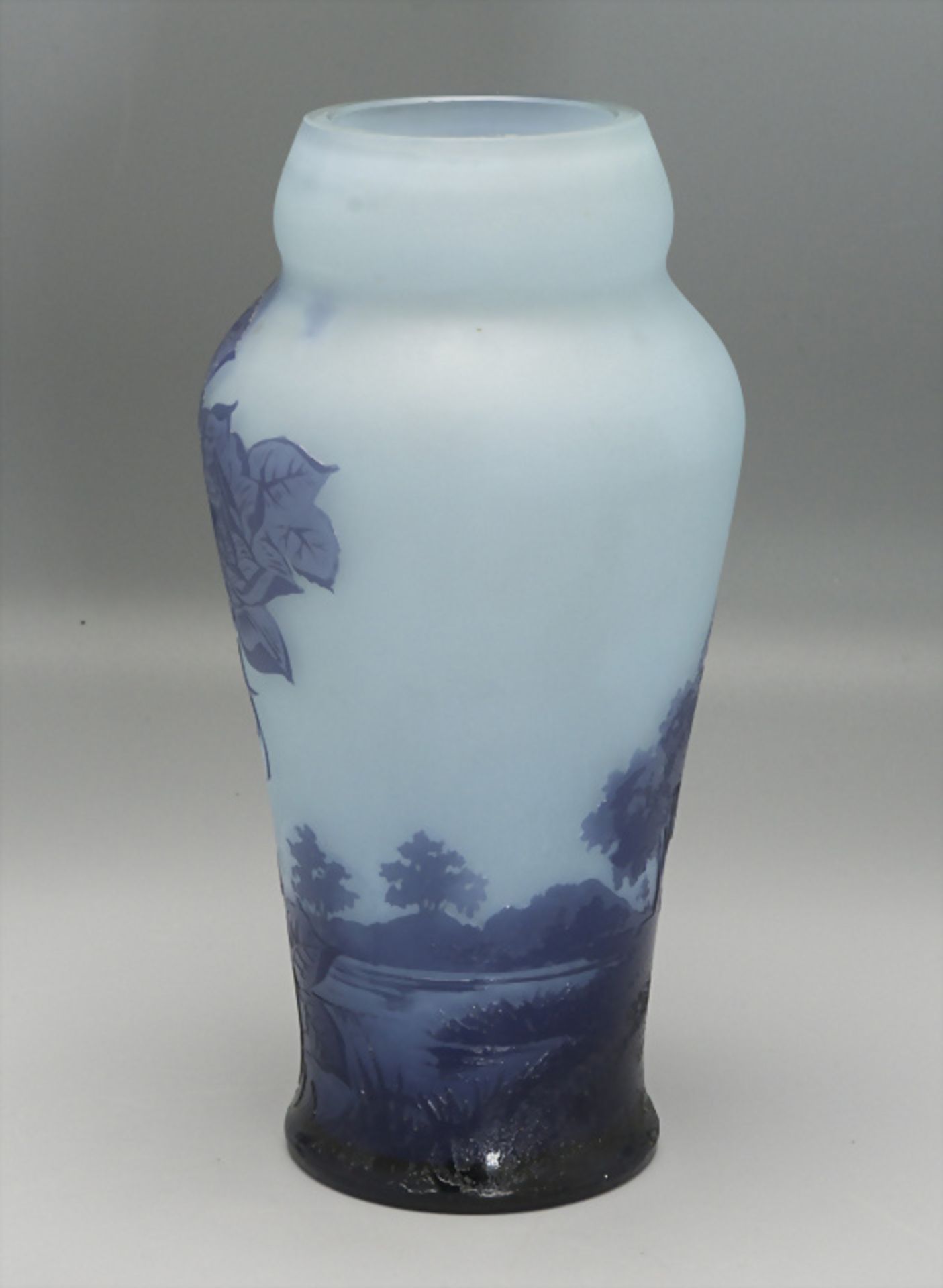 Jugendstil Vase / An Art Nouveau cameo glass vase, Adolf Beckert, Loetz Witwe, Klostermühle, ... - Image 2 of 7