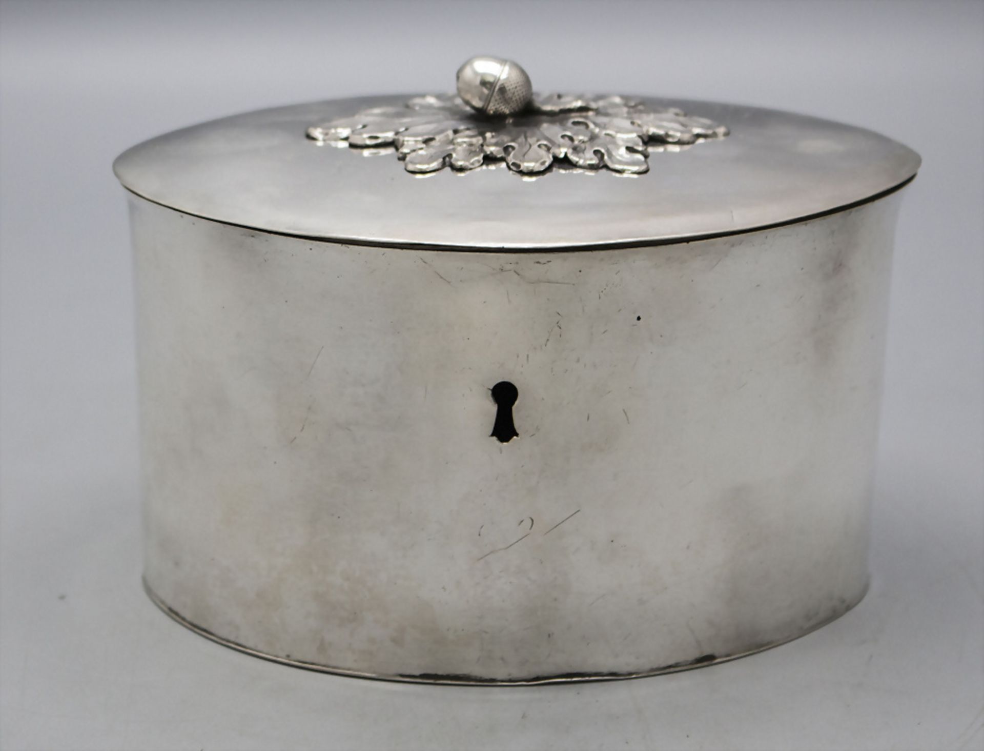 Zuckerdose / A silver sugar box, Johann Ludwig Schwartz, Kurland / Kurzeme, Lettland / ...