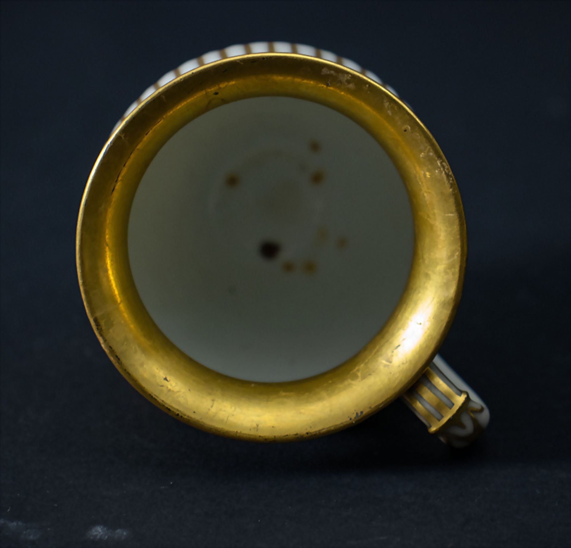 Biedermeiertasse / A Biedermeier cup, Meissen, um 1815 - Bild 6 aus 6