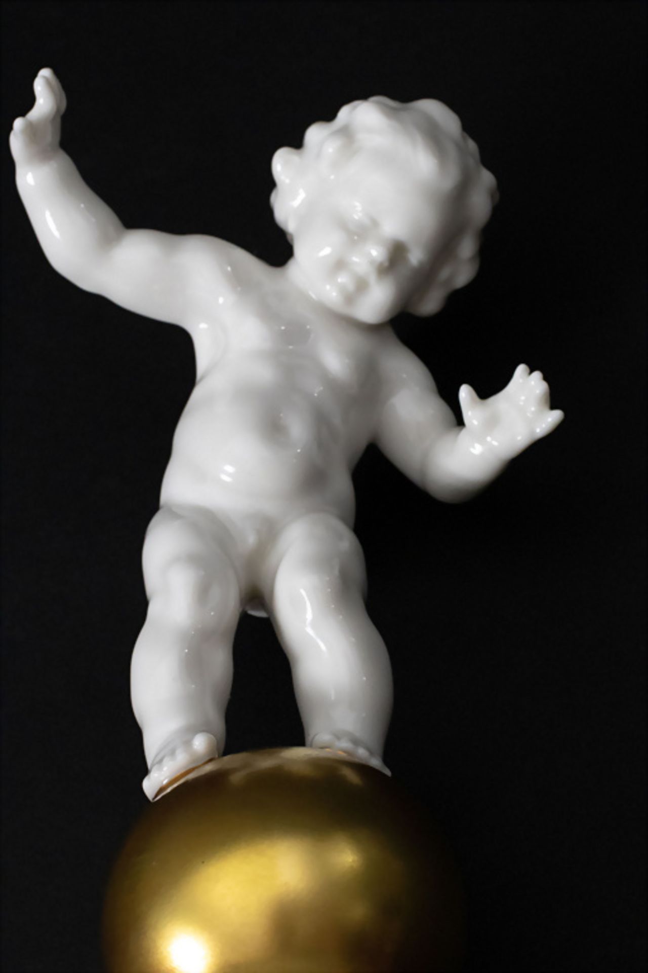 Putto Figur / A figure of a cherub, Karl Tutter, Hutschenreuther, 20. Jh. - Bild 5 aus 8