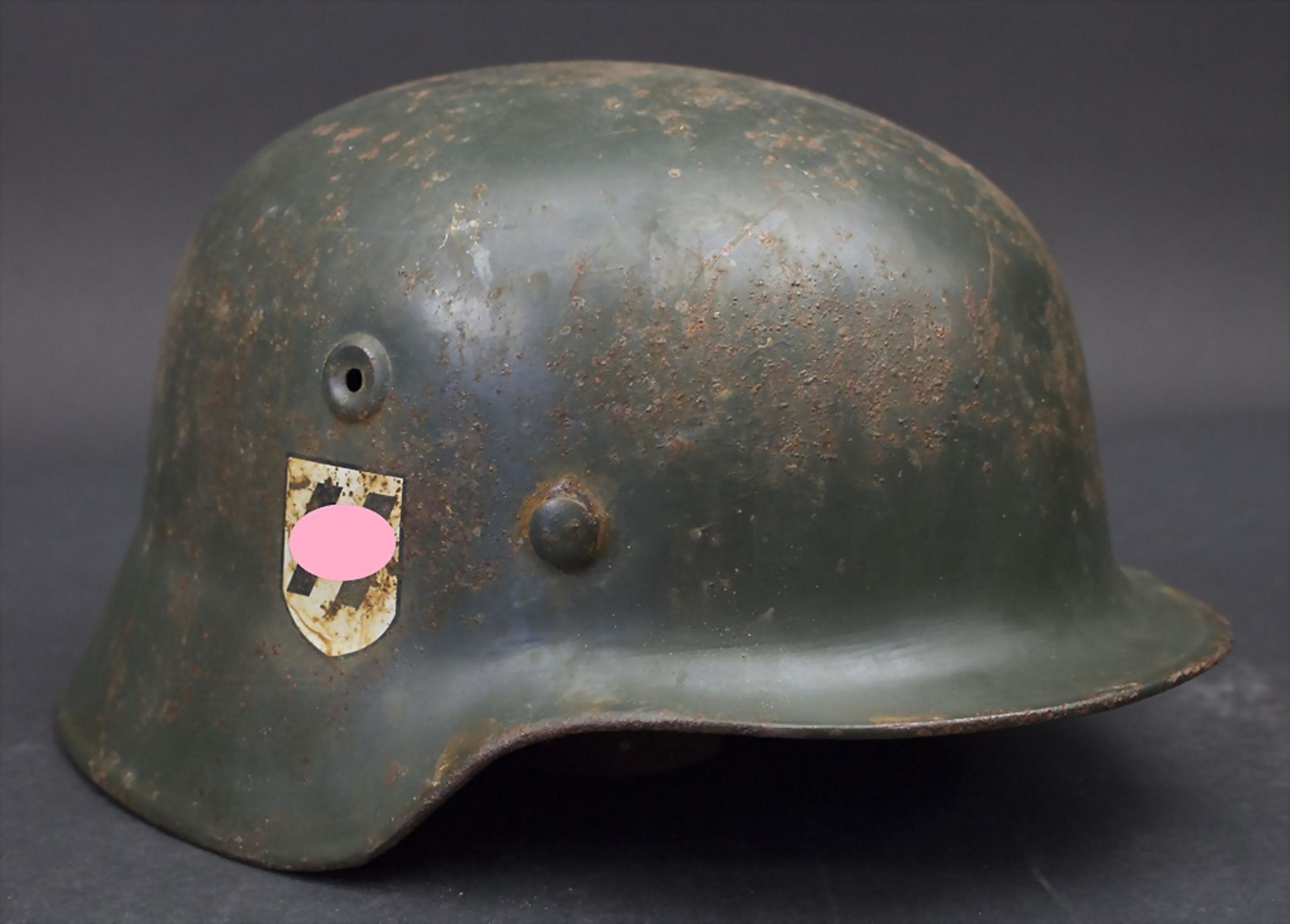 Stahlhelm Waffen-SS / A steel helmet, WK II., Drittes Reich