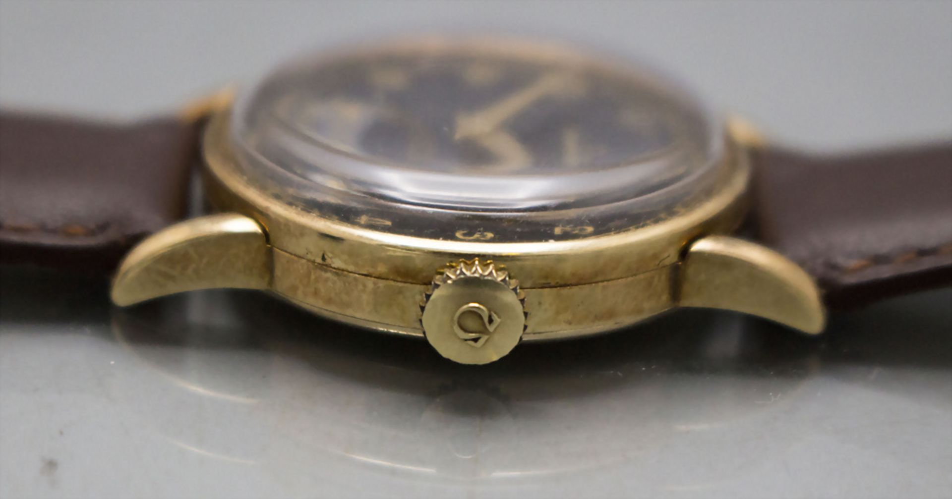 Beobachtungsuhr / A military 14 ct gold watch, Omega, Swiss, um 1939-1944 - Image 5 of 7