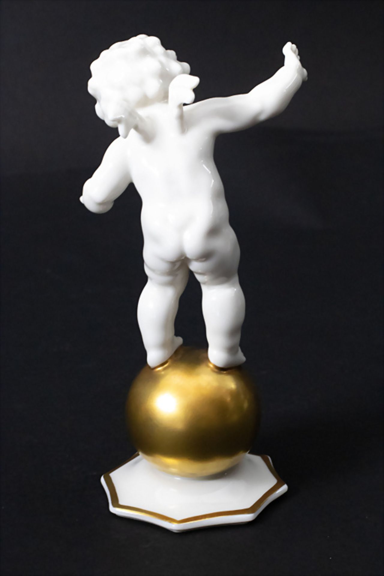 Putto Figur / A figure of a cherub, Karl Tutter, Hutschenreuther, 20. Jh. - Bild 3 aus 8