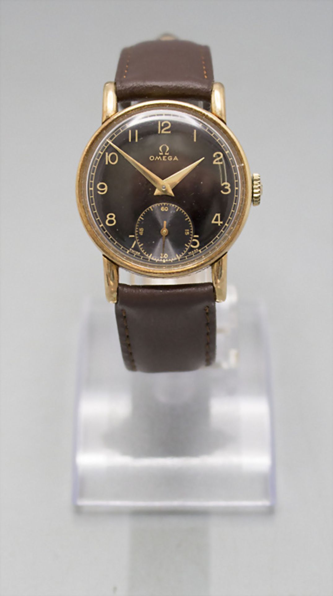 Beobachtungsuhr / A military 14 ct gold watch, Omega, Swiss, um 1939-1944 - Image 2 of 7