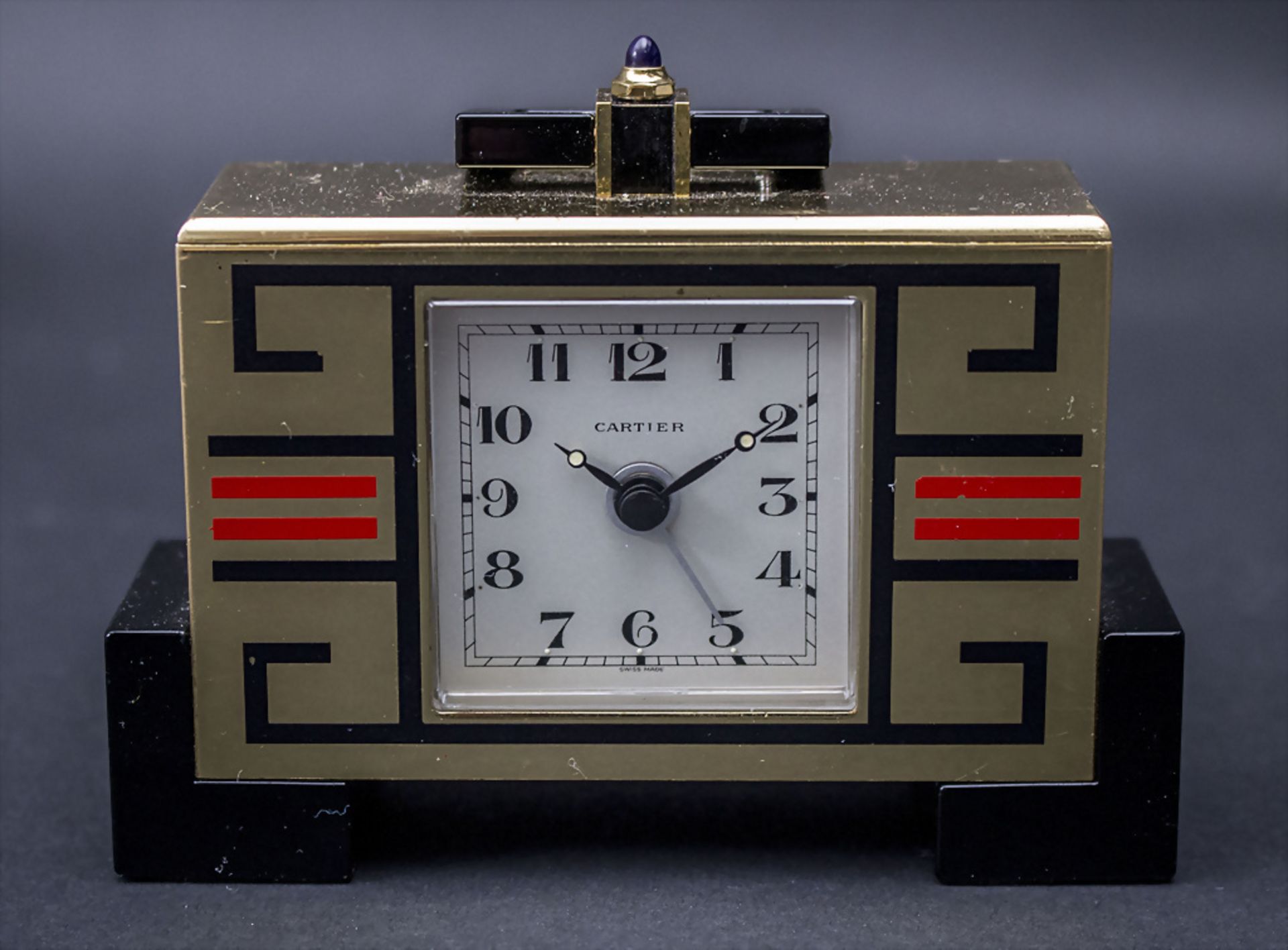 Art Déco Schreibtischuhr / An Art Deco desk clock with enamel, Cartier, Swiss Made, 20. Jh.