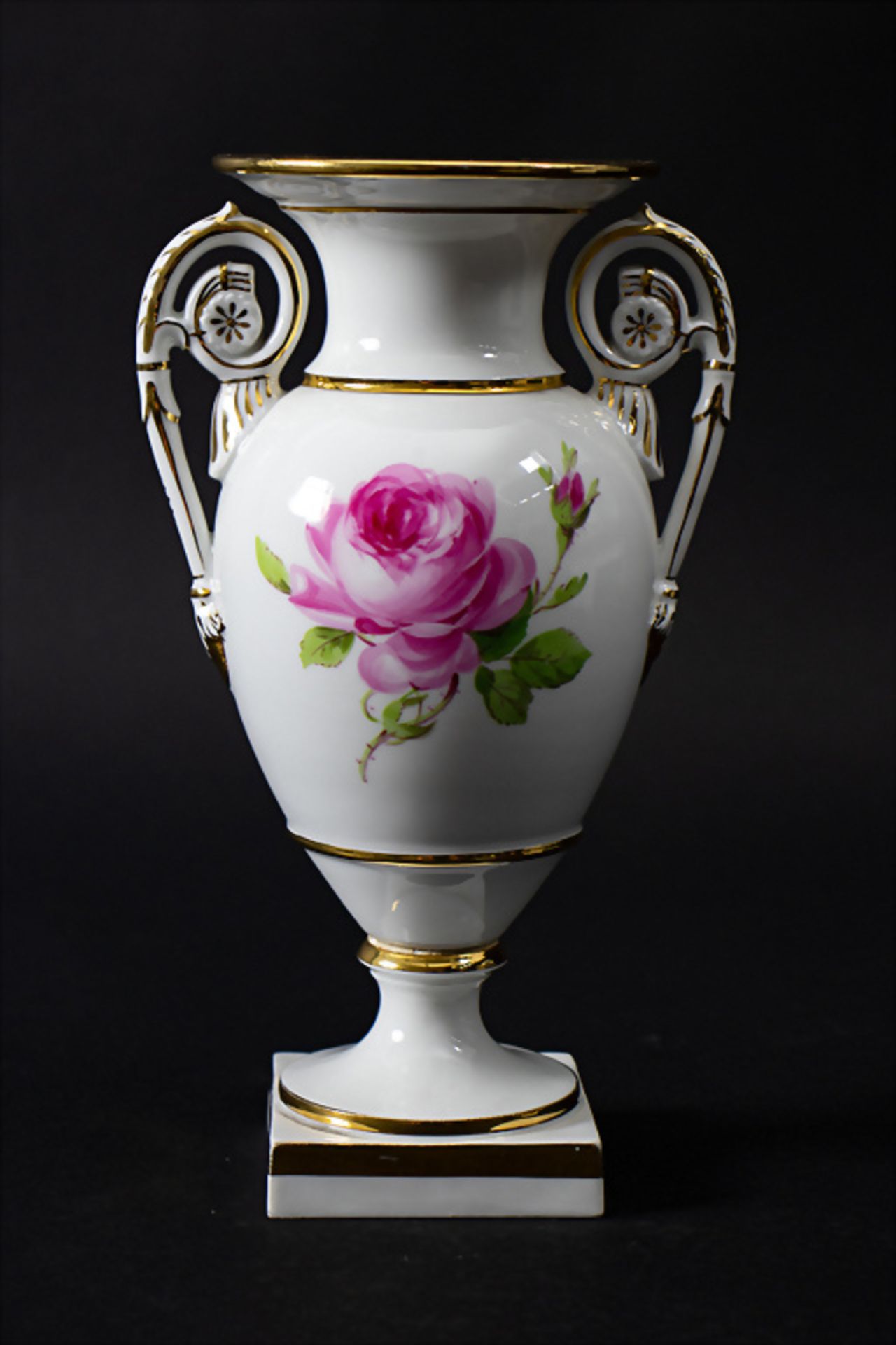 Balusterförmige Vase 'Rote Rose' / A baluster-shaped vase 'Red rose', Meissen, 19./20. Jh.