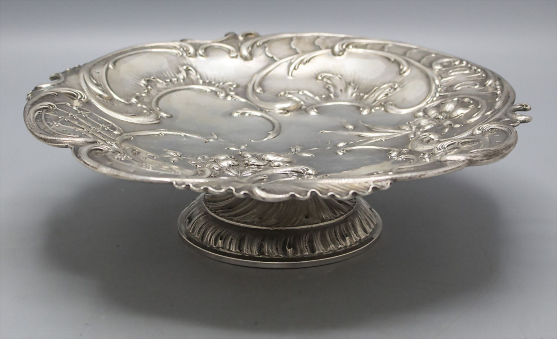 Tazza / A silver tazza, Wien, um 1870