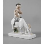 Meissen "Faun auf Ziege"