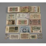 Posten Münzen und Geldscheine