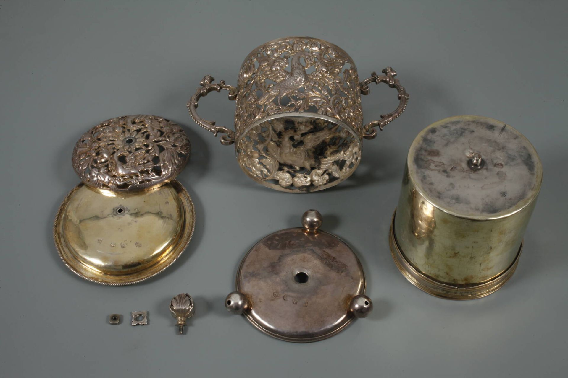 Bedeutender Londoner Two-Handled Cup Charles II. - Image 14 of 22