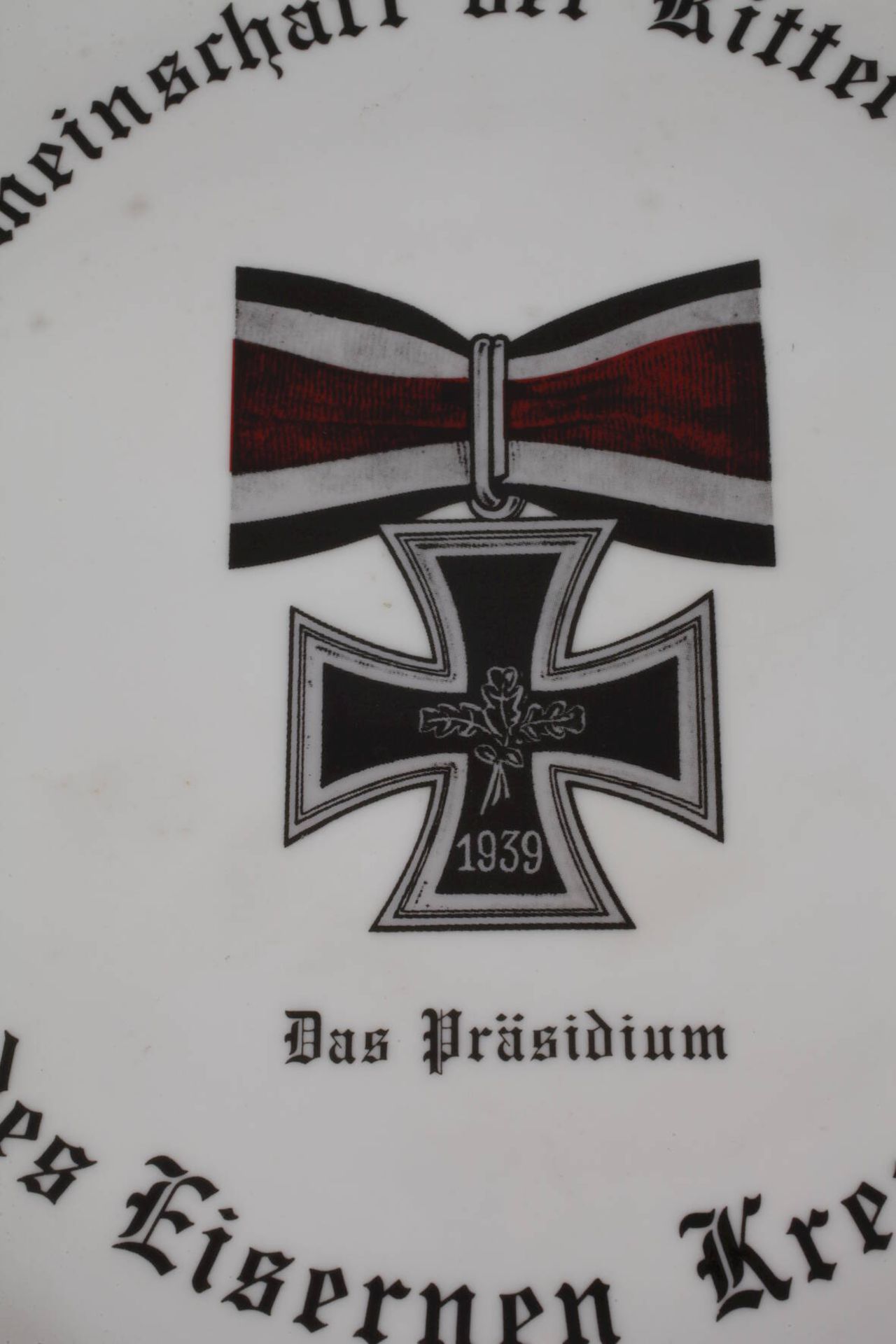 Teller Ordensgemeinschaft der Ritterkreuzträger - Bild 2 aus 3